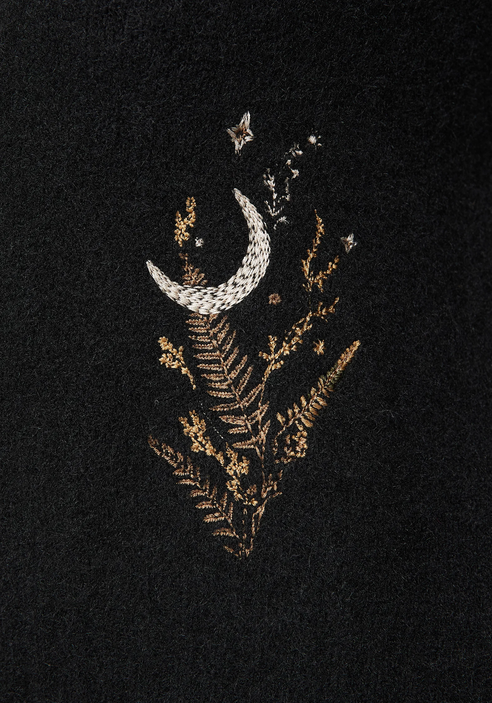 Abellona Floral Moon Embroidered Balloon Sleeve Knit Cardigan - Image 2