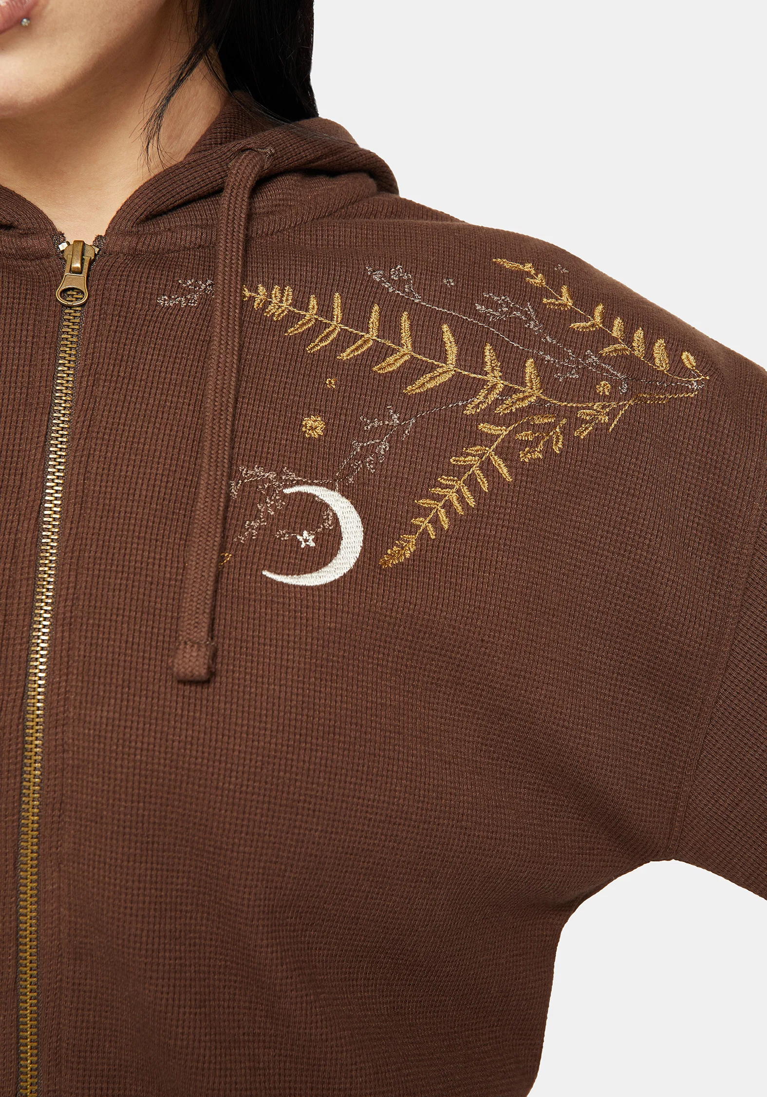 Abellona Waffle Embroidered Cropped Zip Up Hoodie - Image 2