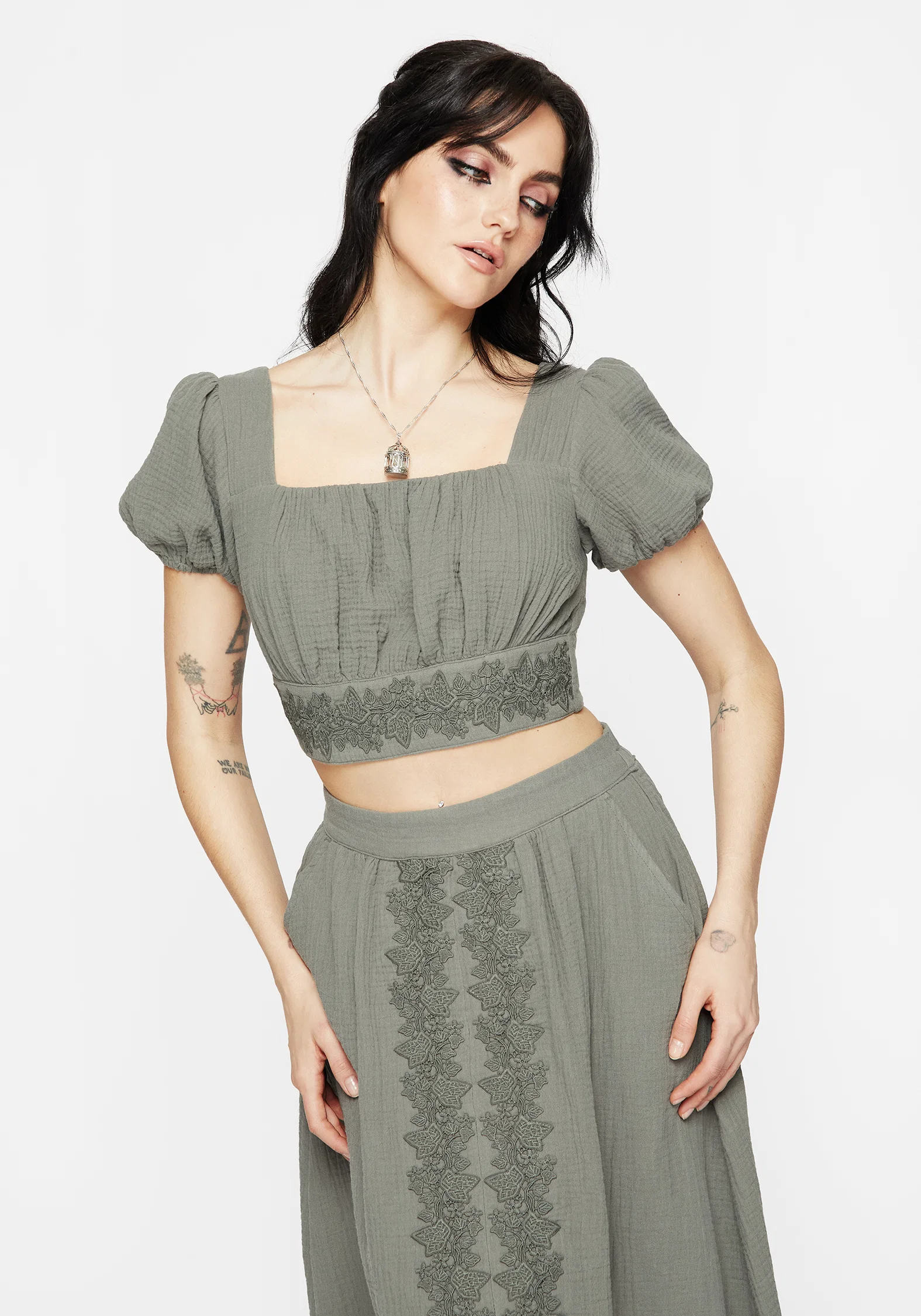 Alder Cotton Ivy Detail Crop Top - Image 4