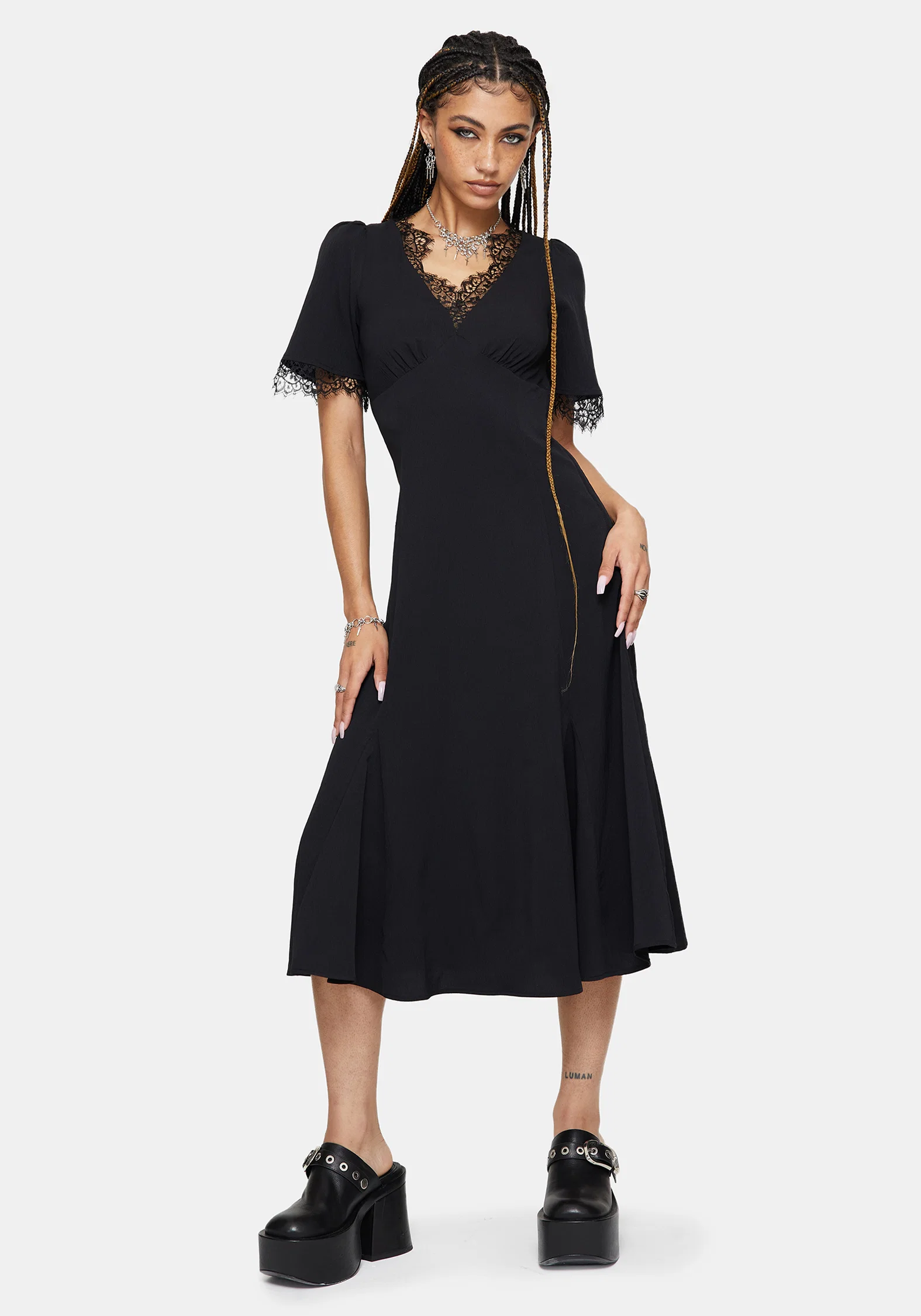 Altha Lace Back V Neck Midi Dress - Image 4
