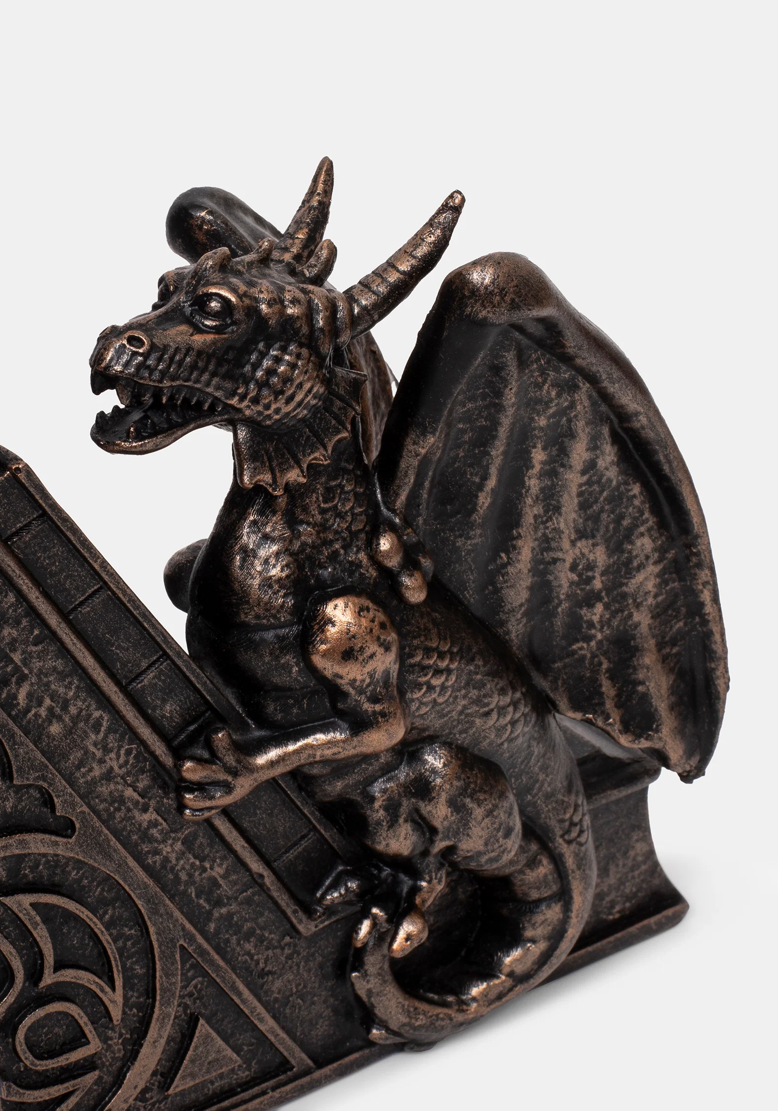 Andarna Dragon Book Ends - Image 3