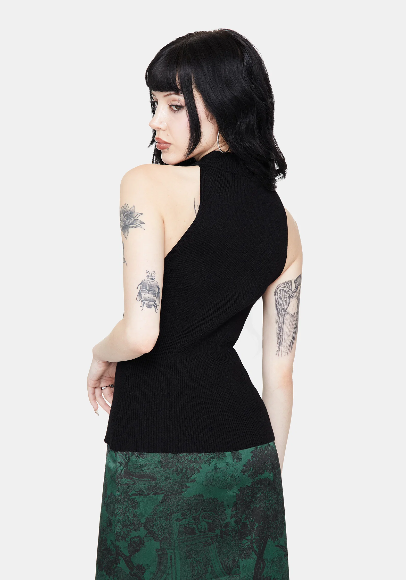 Apollo Snake Brooch Cut Out Detail Sleeveless Knit Top - Image 3