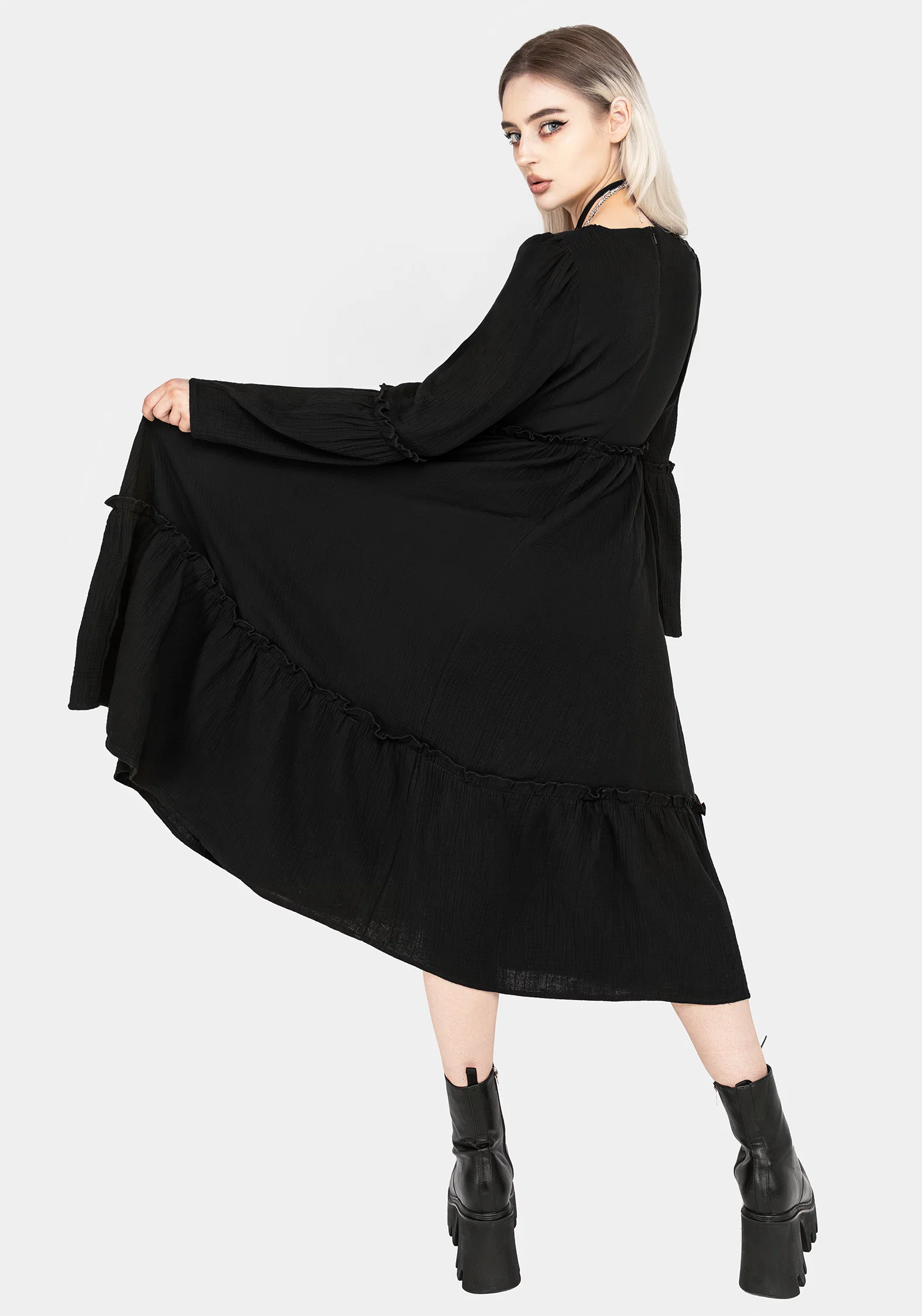Aradia Embroidered Midi Dress - Image 3