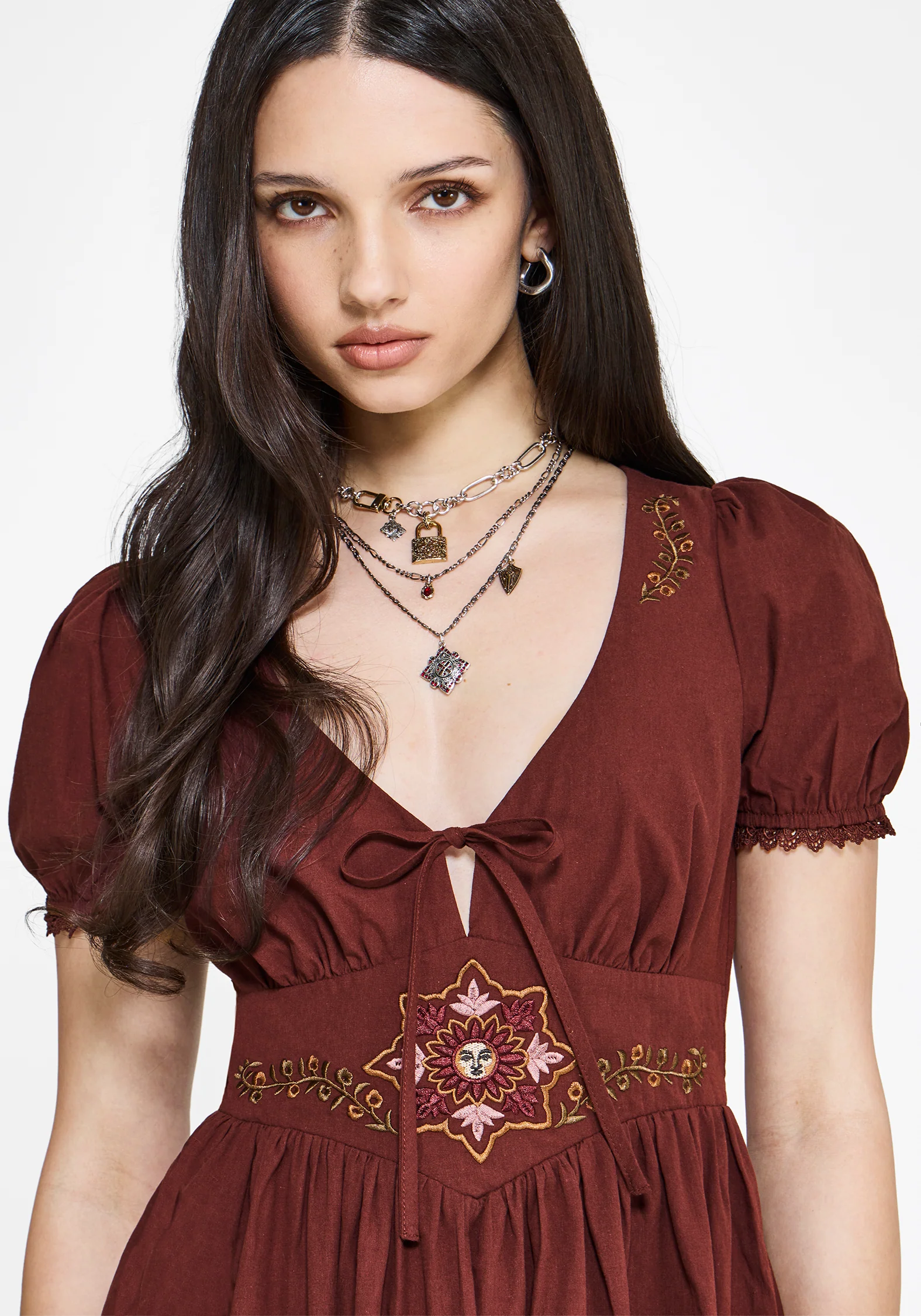 Arianwen Embroidered Puff Sleeve Midaxi Dress - Burgundy - Image 2
