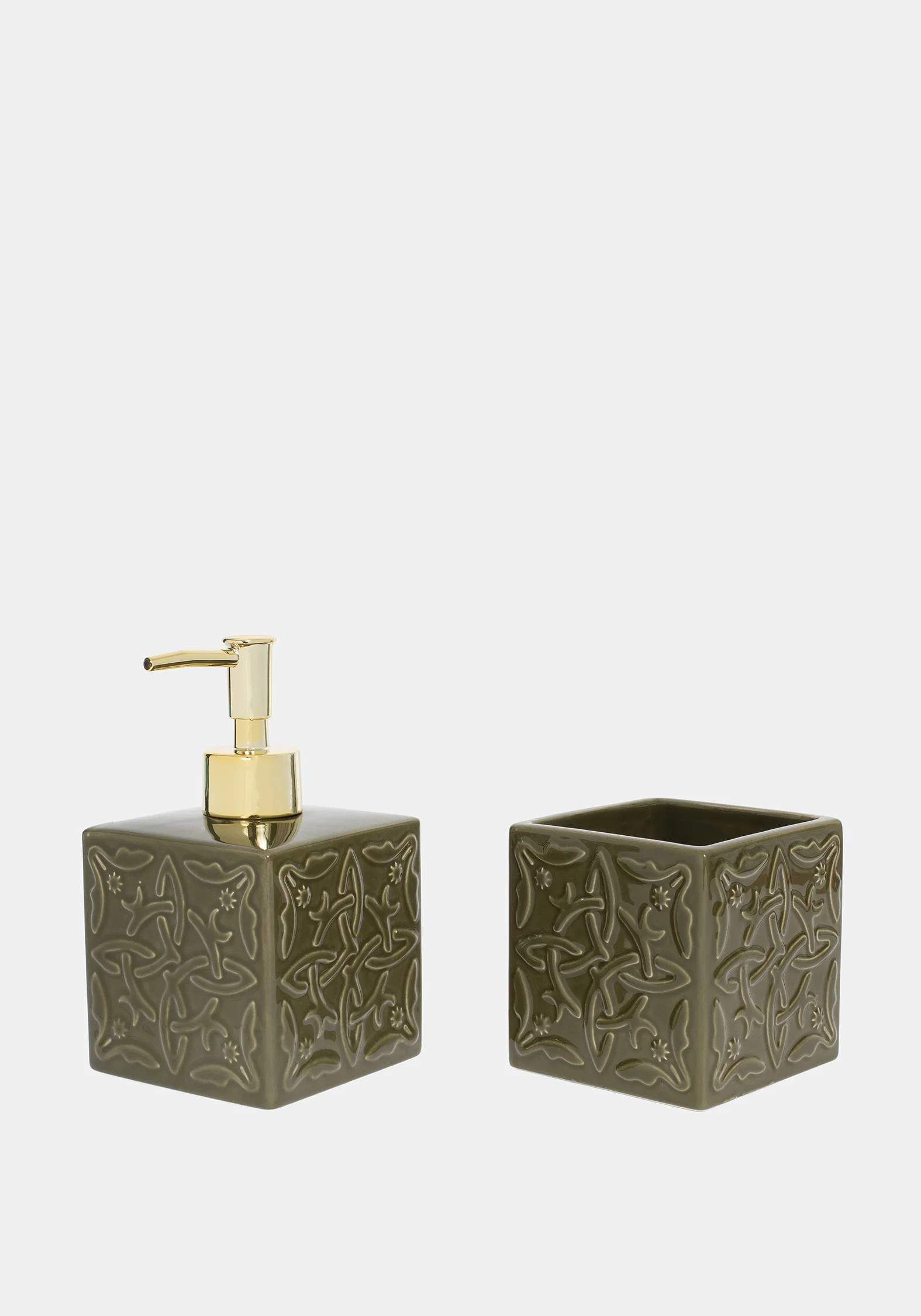 Ashwyn Witches Tile Bathroom Set - Image 3