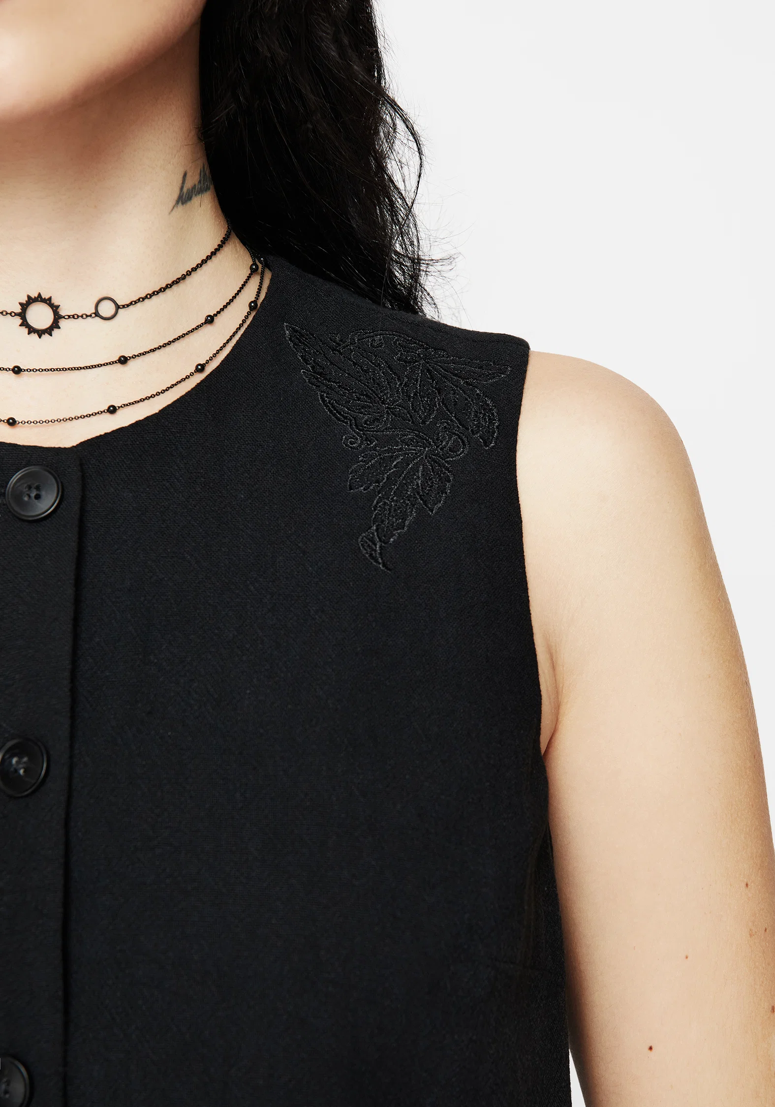 Aya Embroidered Linen Blend Button Front Waistcoat - Image 2
