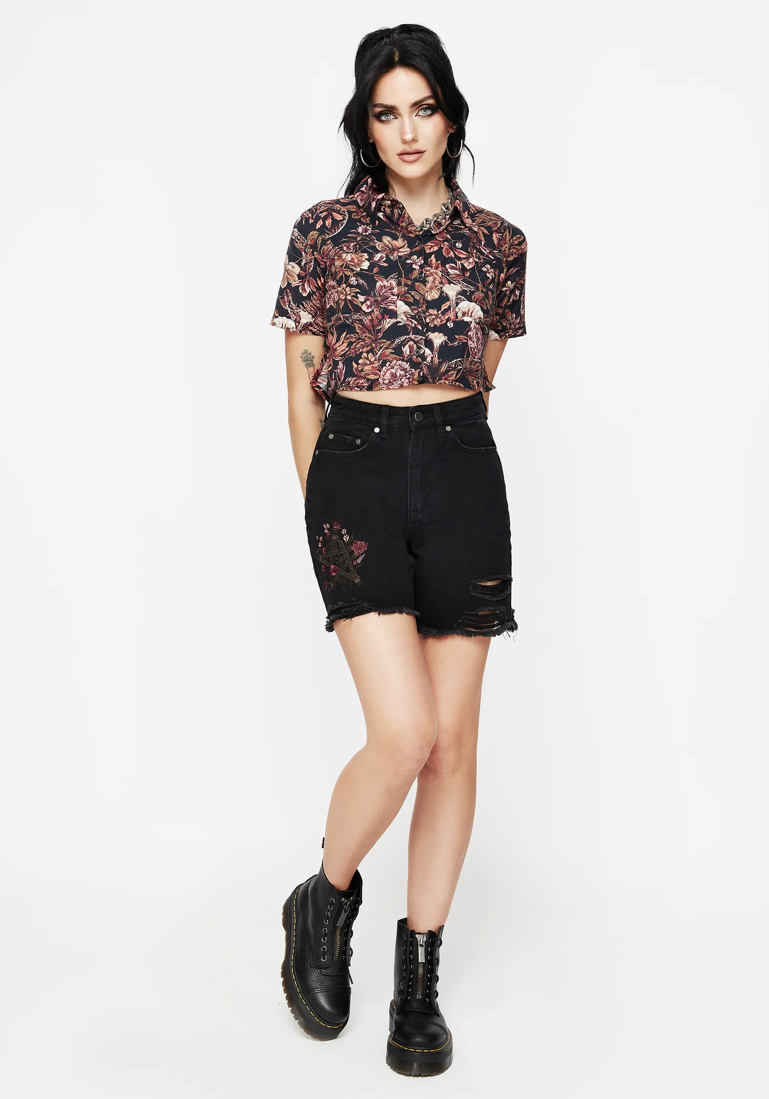Bashe Cotton Floral Snake Print Short Sleeve Shirt - Image 4