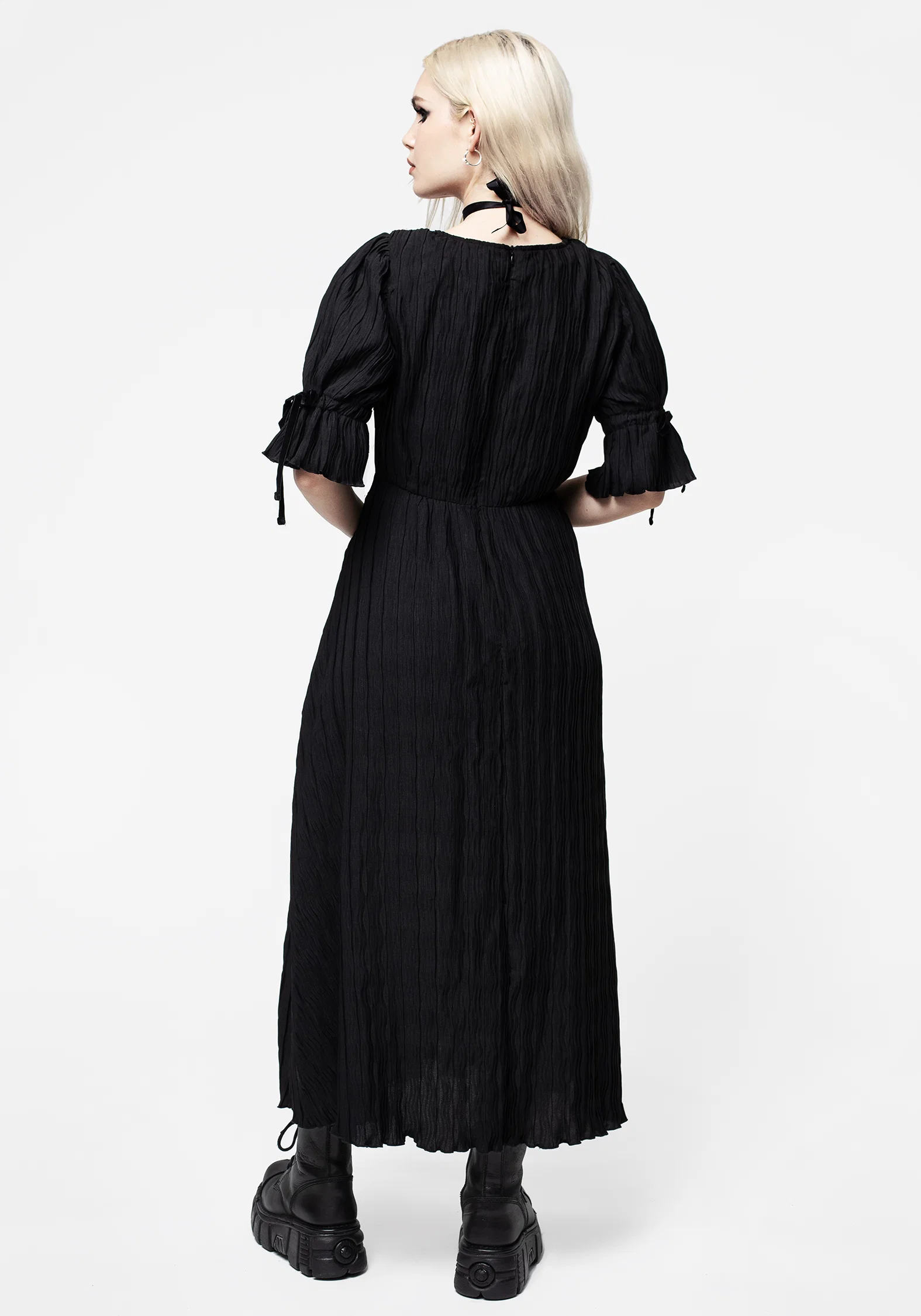 Belial Crinkle Velour Ribbon Midaxi Dress - Image 3