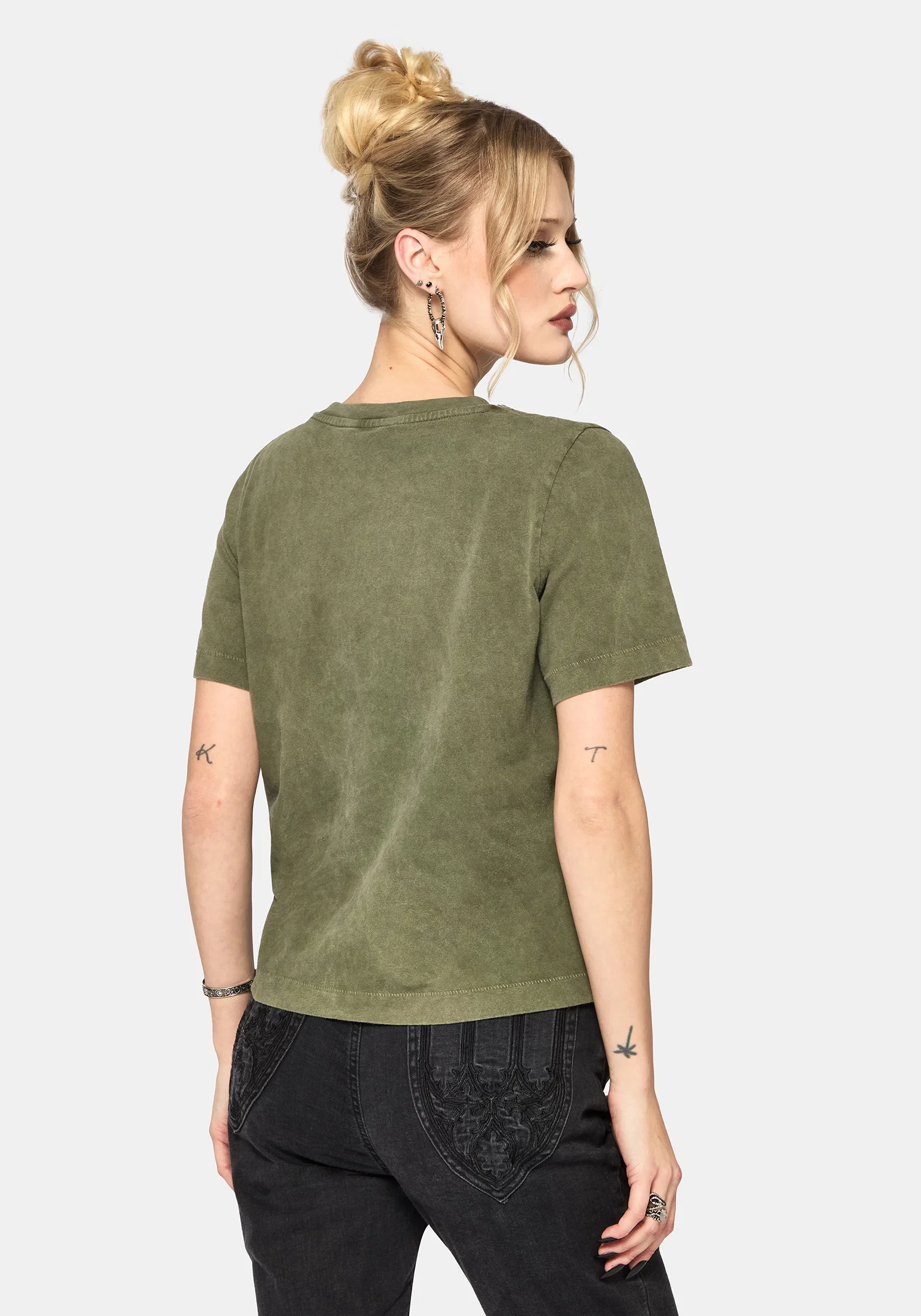 Belladonna Graphic Embroidered Regular Fit T-Shirt - Image 3
