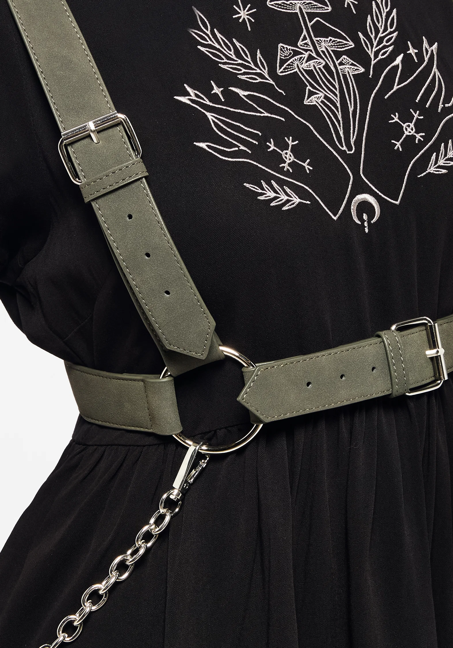 Bellona Chain Harness - Image 2