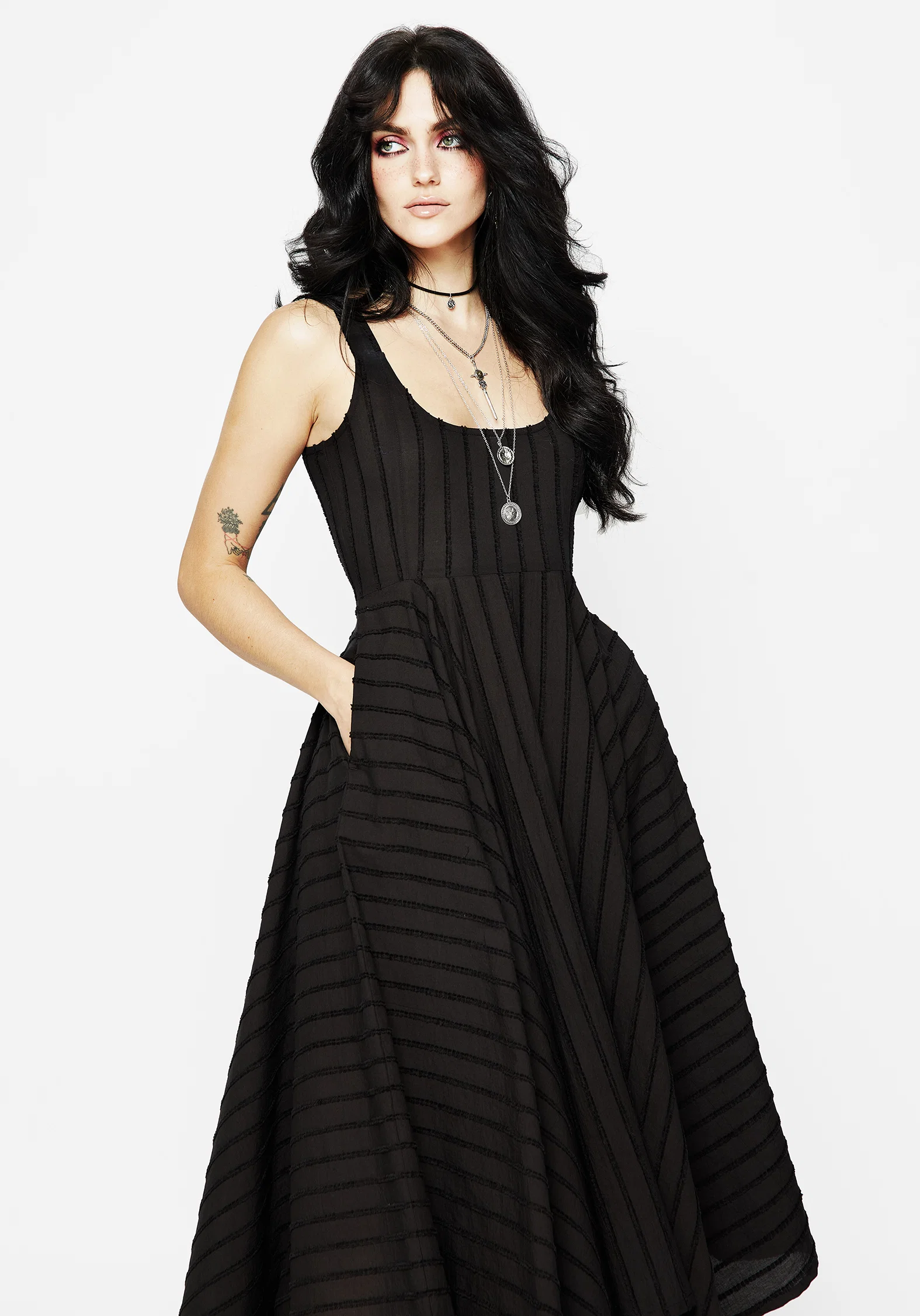 Blythe Handkerchief Hem Midaxi Dress - Image 4