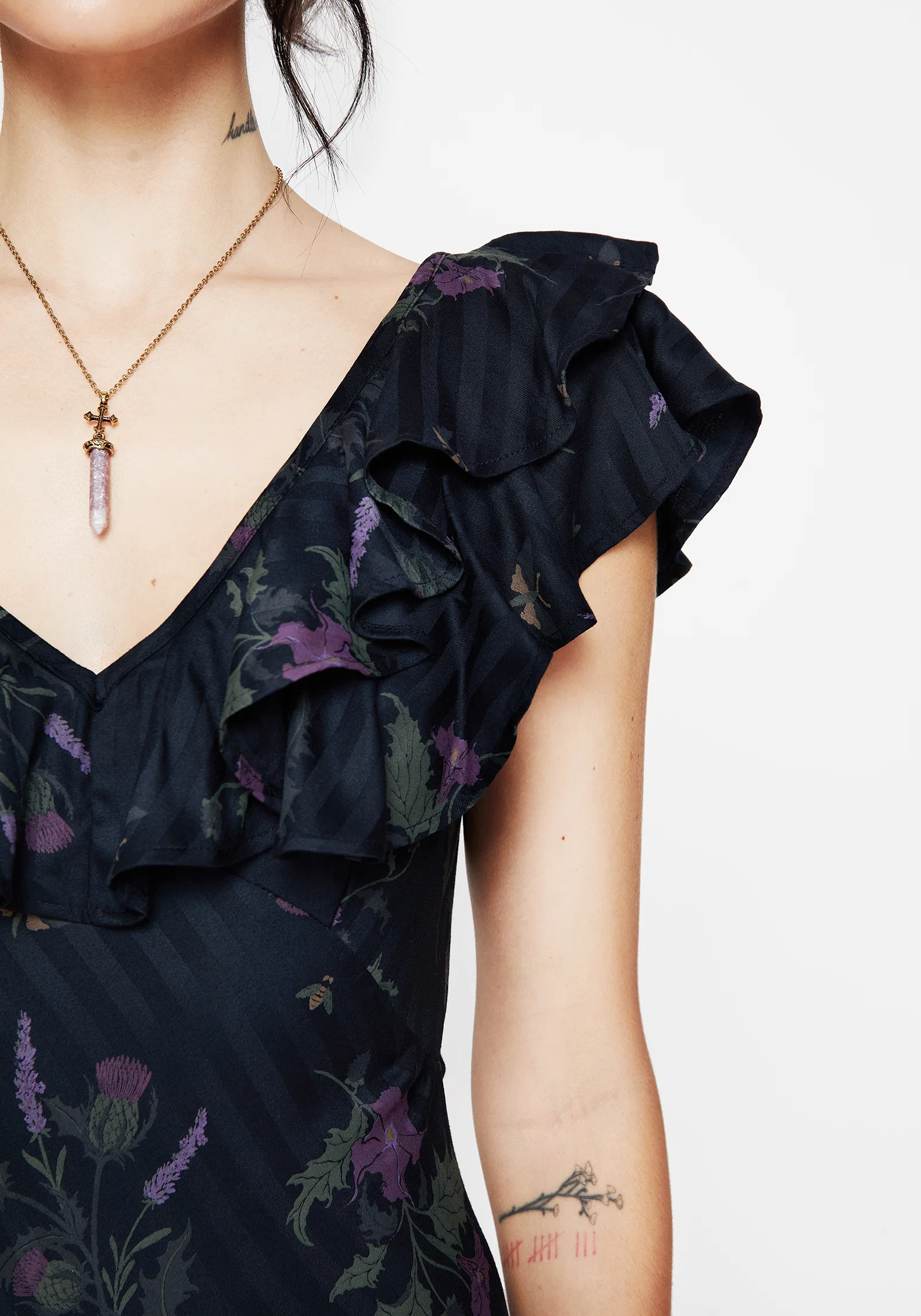Cassandra Printed Angel Sleeve Maxi Dress - Image 2