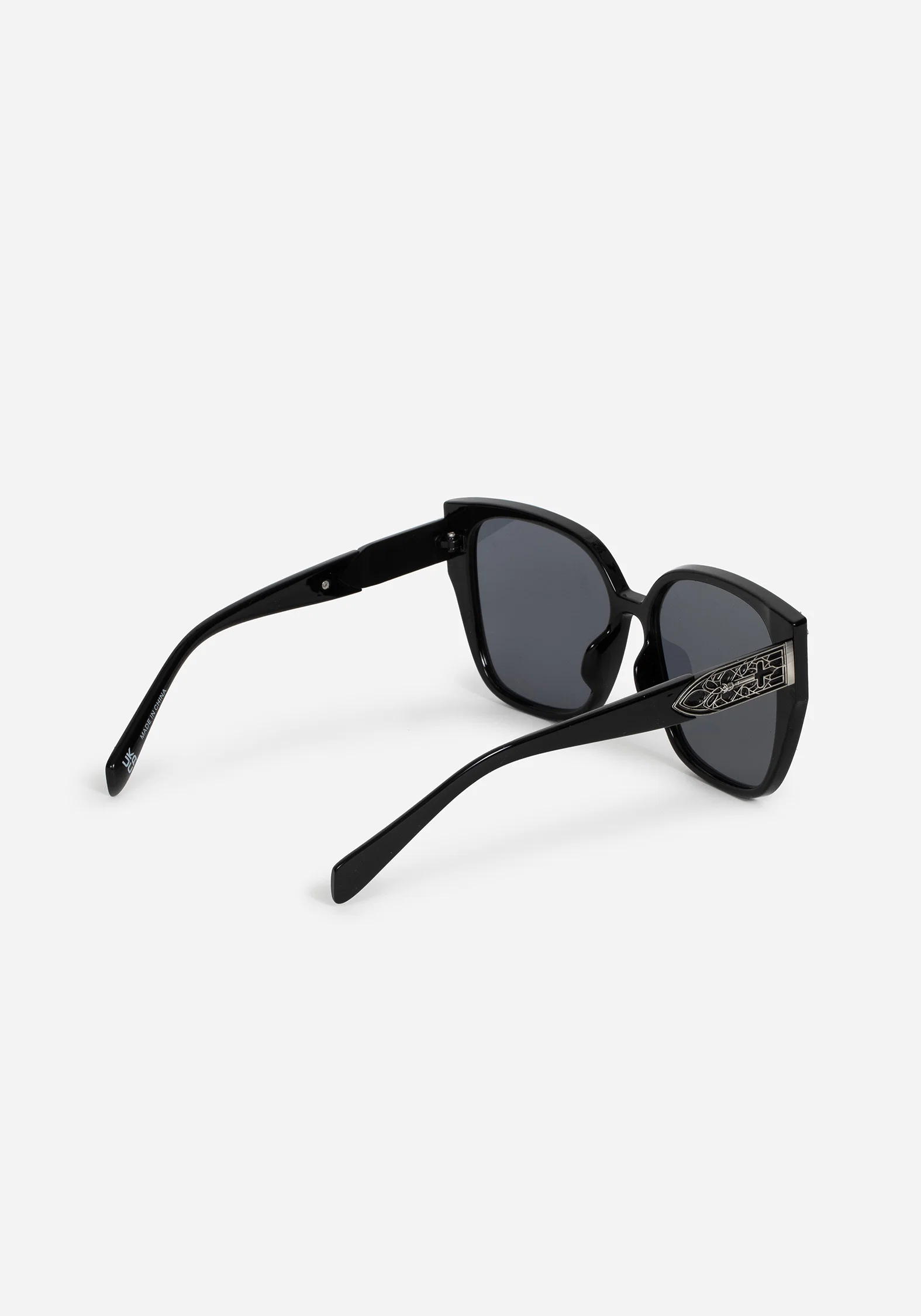 Cathedral Oversized Sunglasses - Image 8