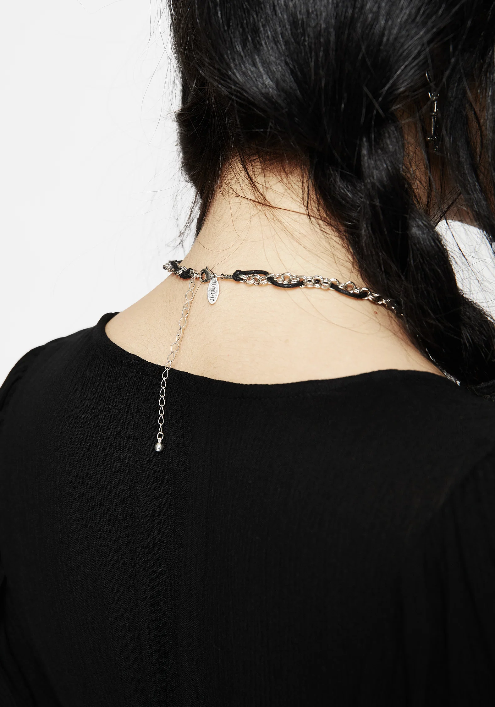 Catkin Cord Weave Cross Choker - Image 5