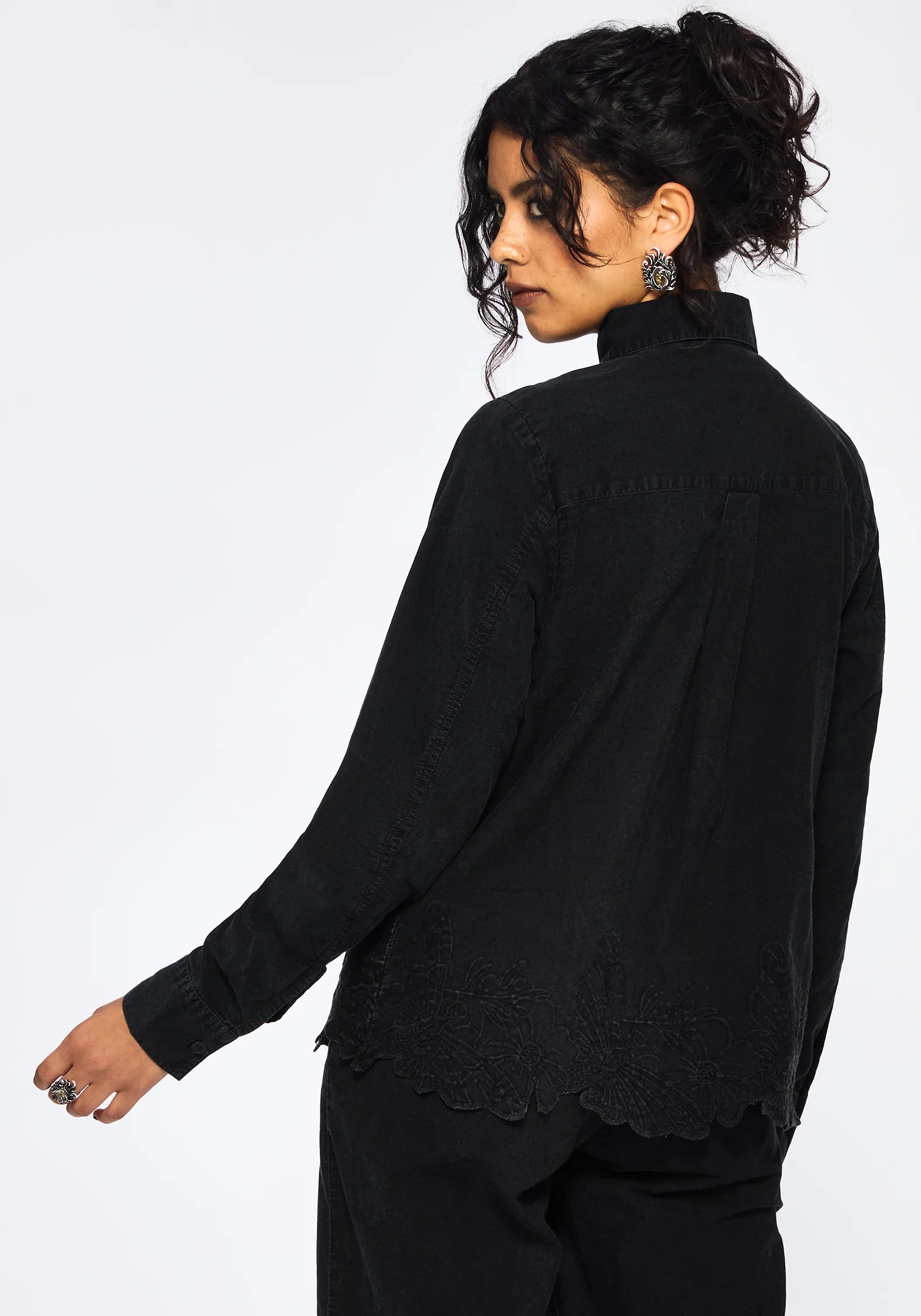 Ceres Cotton Moth Broderie Hem Shirt - Image 3