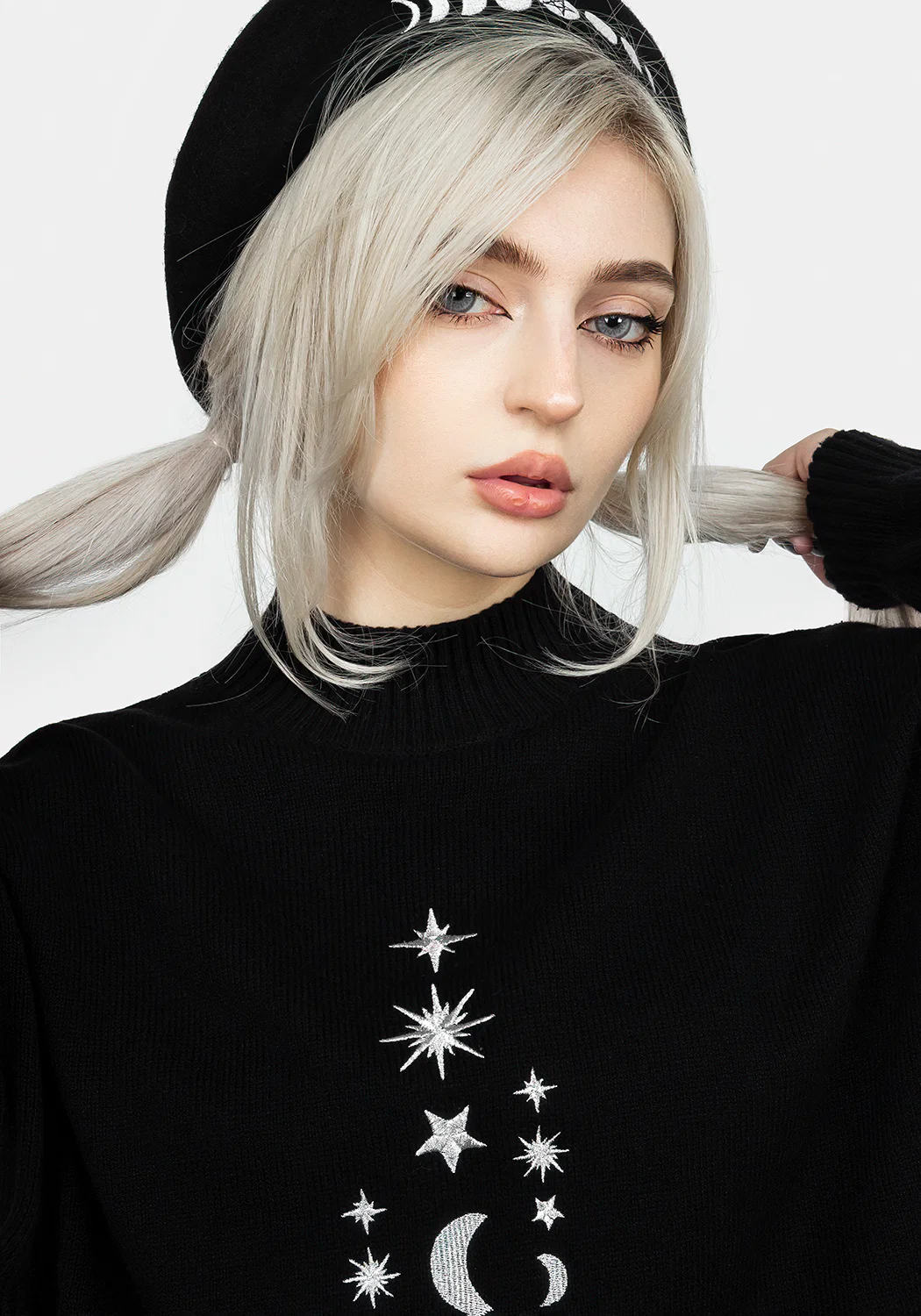 Chandra Embroidered Jumper - Image 6