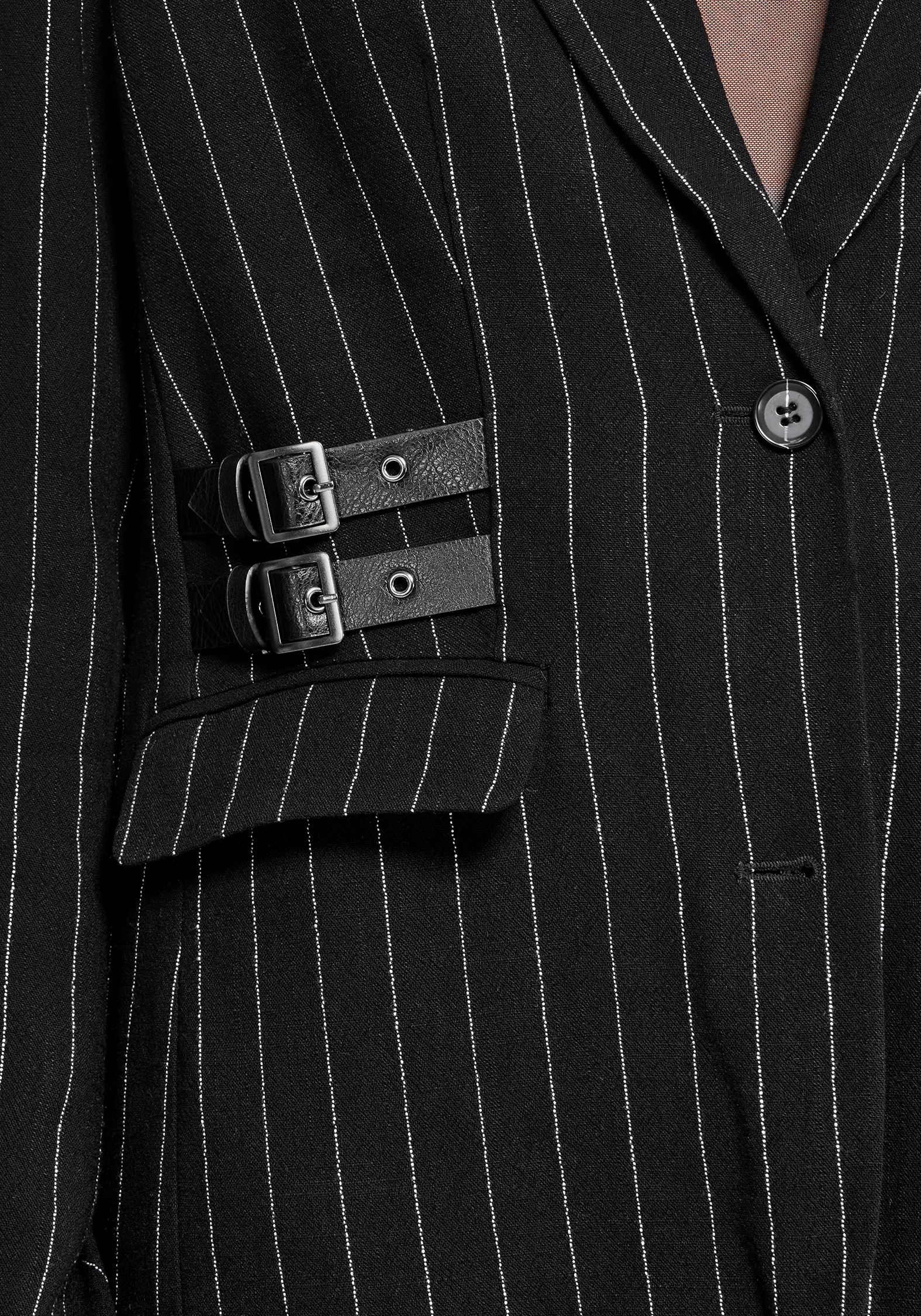 Charli Pinstripe Buckle Oversized Blazer - Image 4