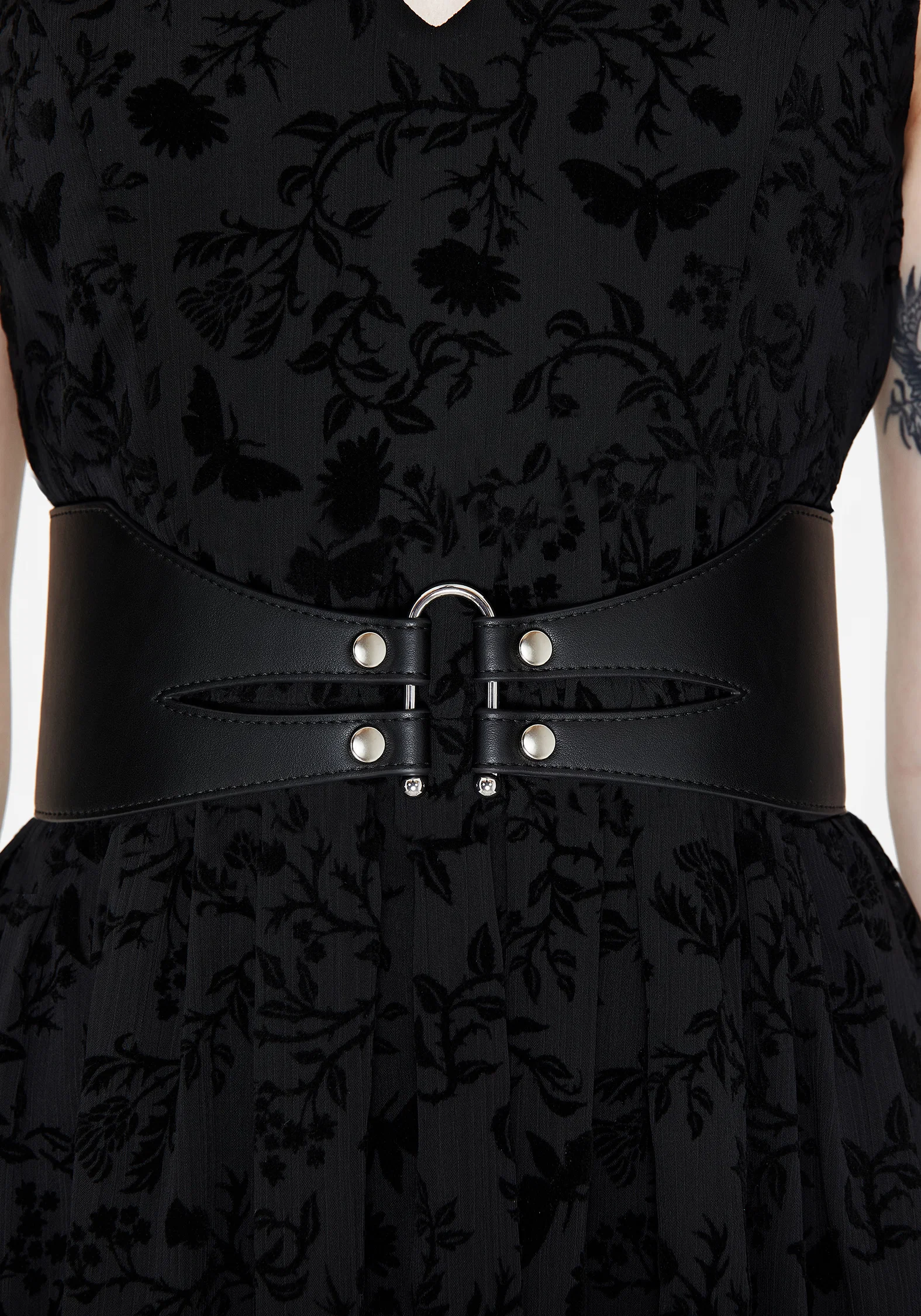 Chasm Oval Detail Waist Belt - Image 3