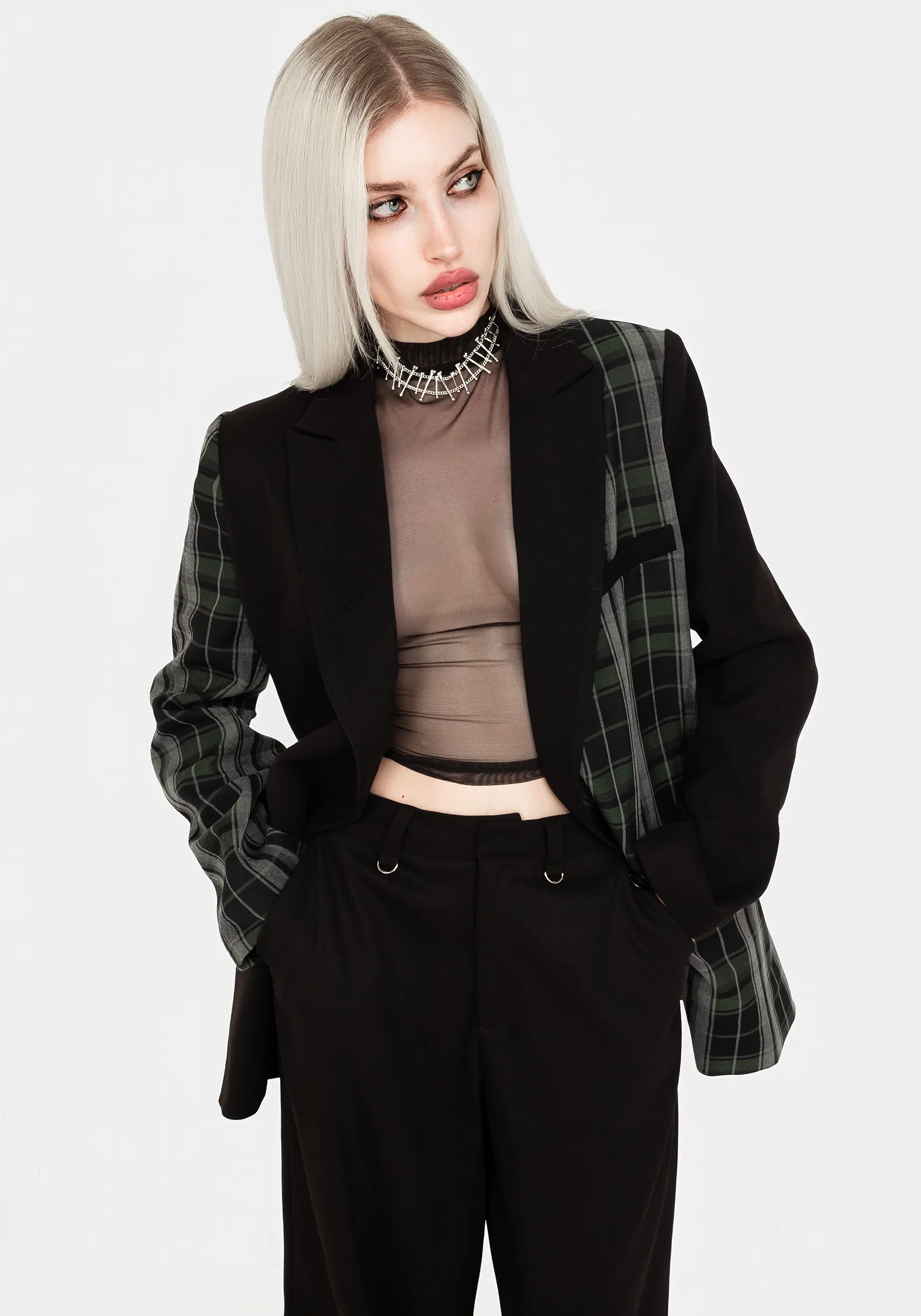 Checkmate Spliced Oversized Blazer - Image 10