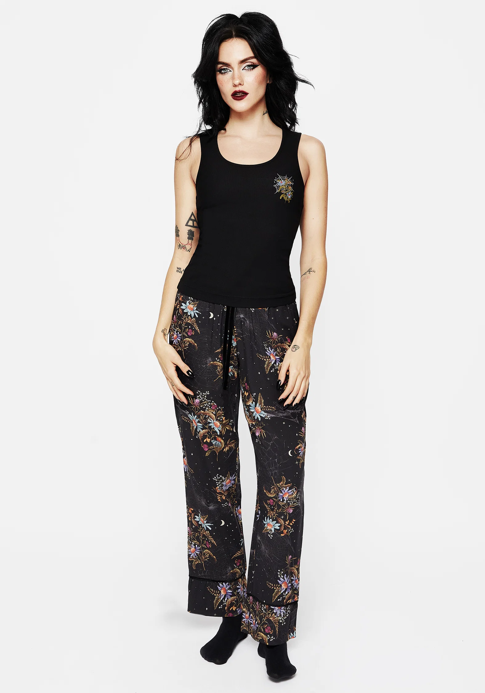 Cleome Floral Spiderweb Pyjama Vest Top - Image 4