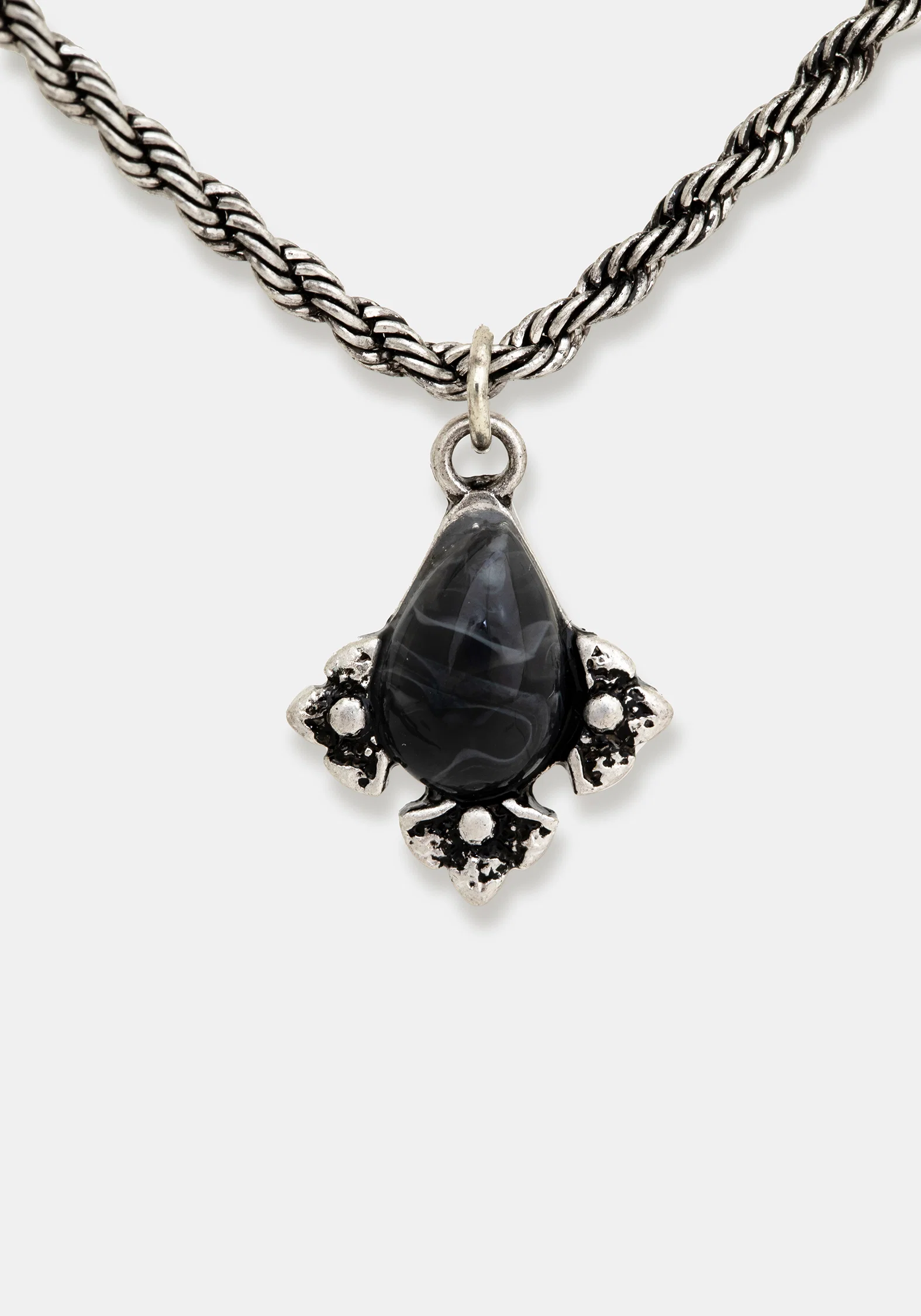 Crucentia Layered Choker - Image 2