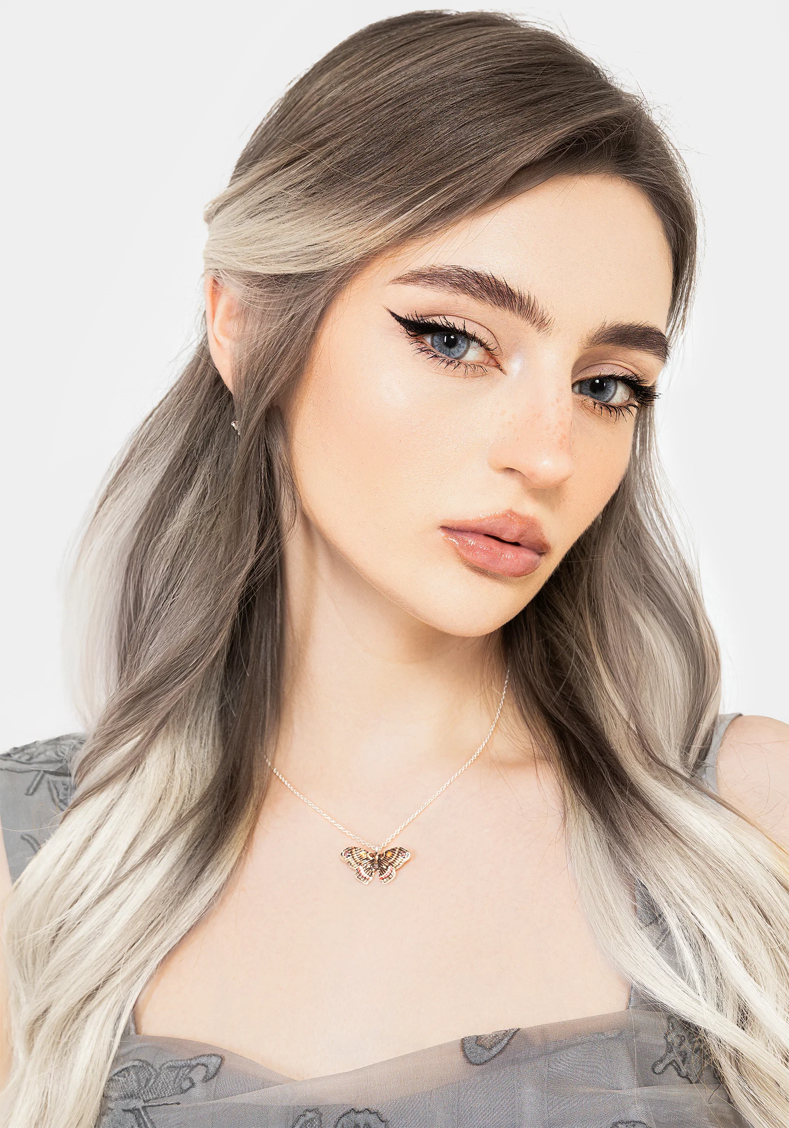Cyrus Moth Necklace - Image 2