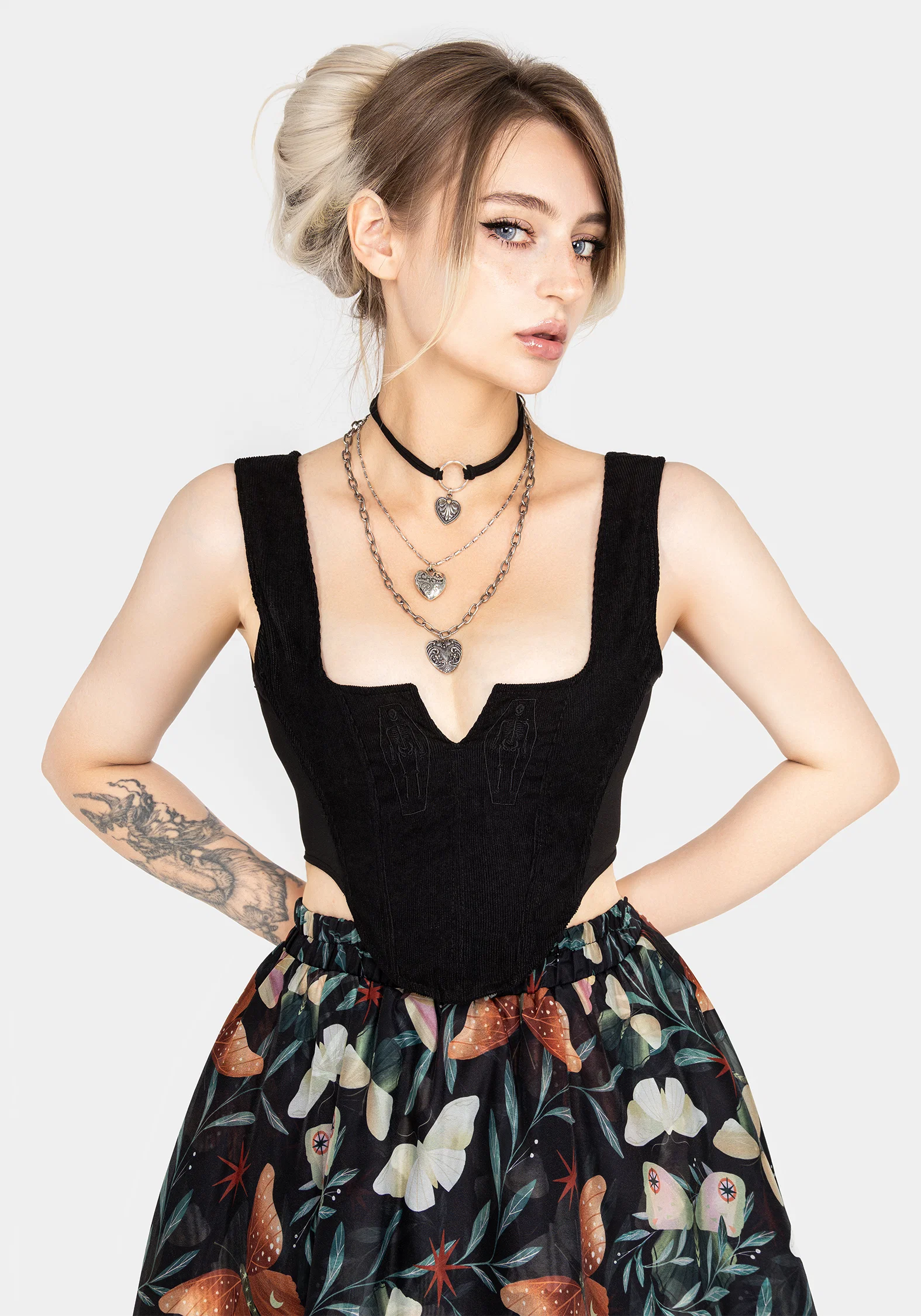 Deceiver Heart Layered Choker Necklace - Image 7