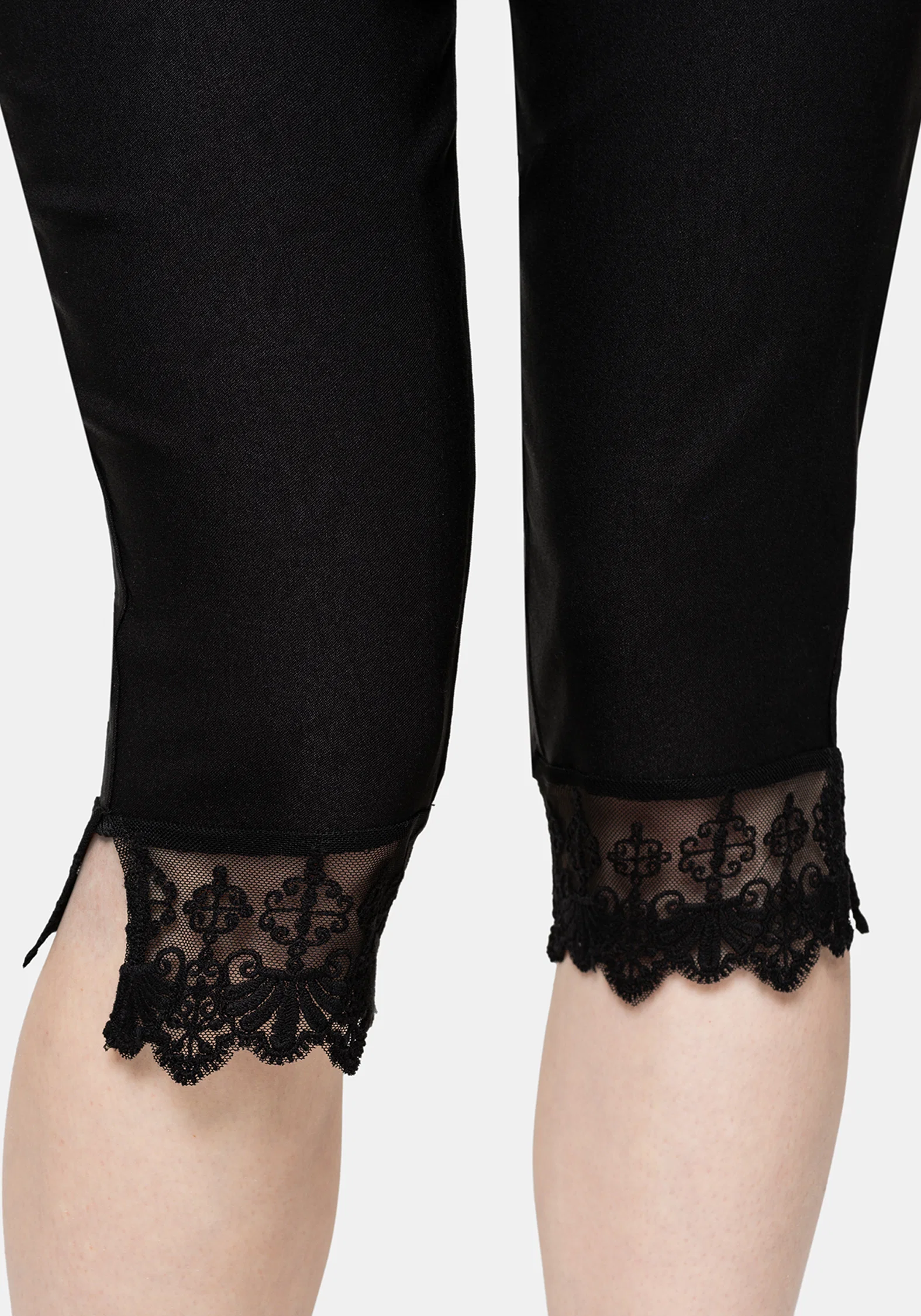 Deva Lace Trim Capri Trouser - Image 5