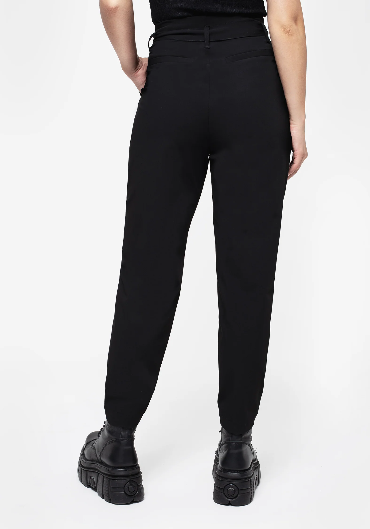 Dinza Tie Waist Tapered Trousers - Image 3