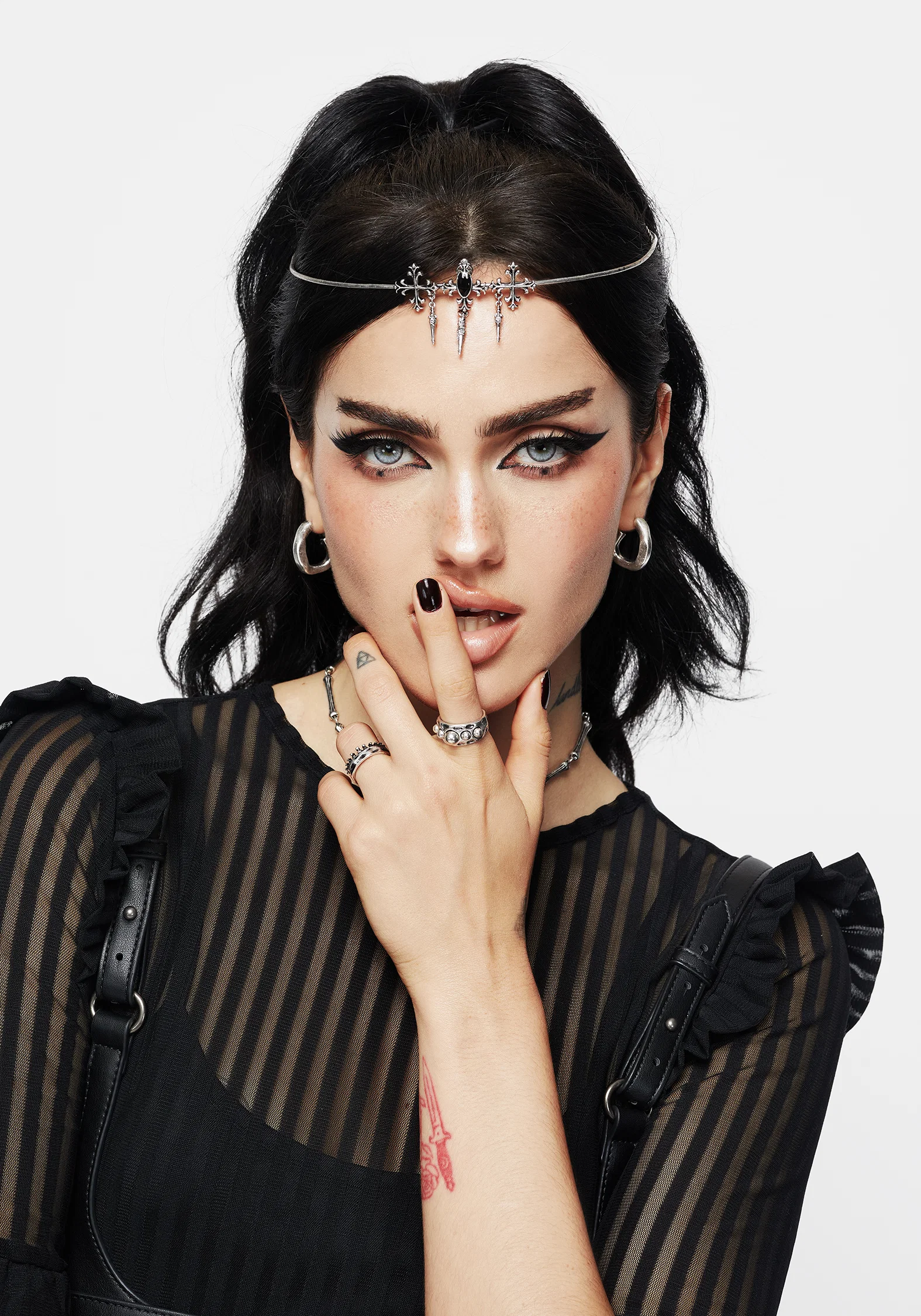 Disturbia Chunky Hoop Earrings - Image 4