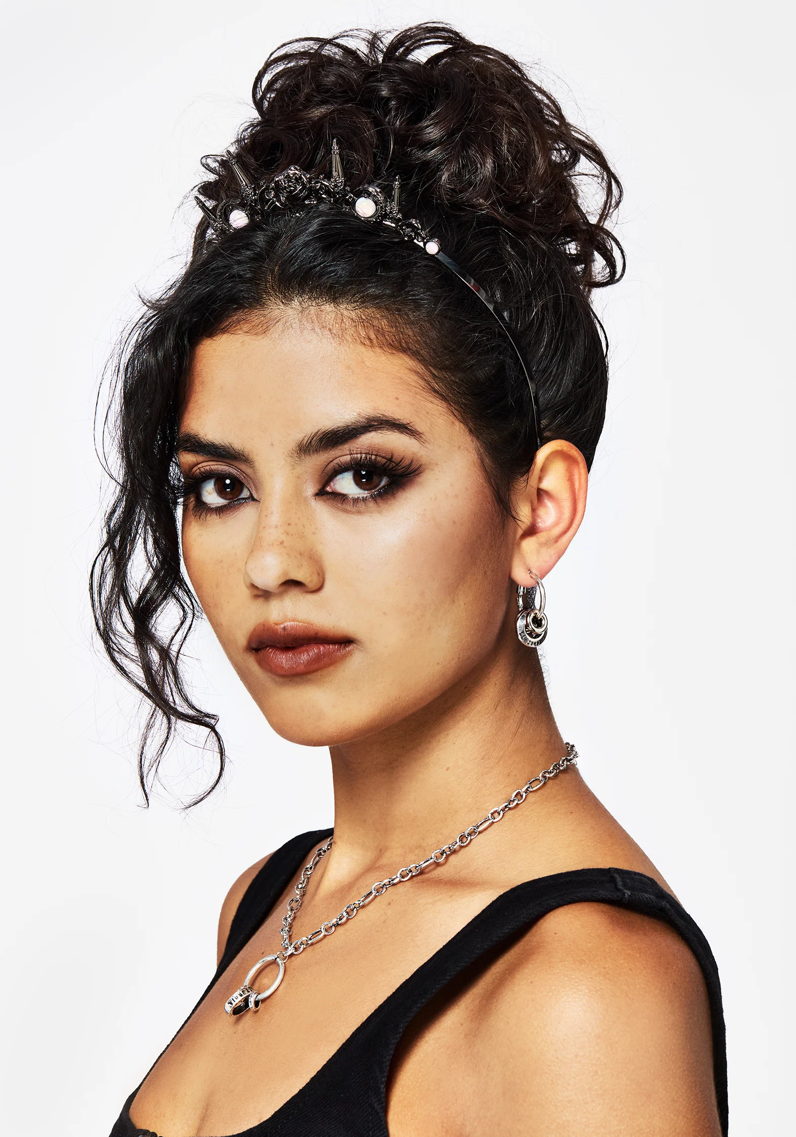 Disturbia Ring Hoop Earrings - Image 4