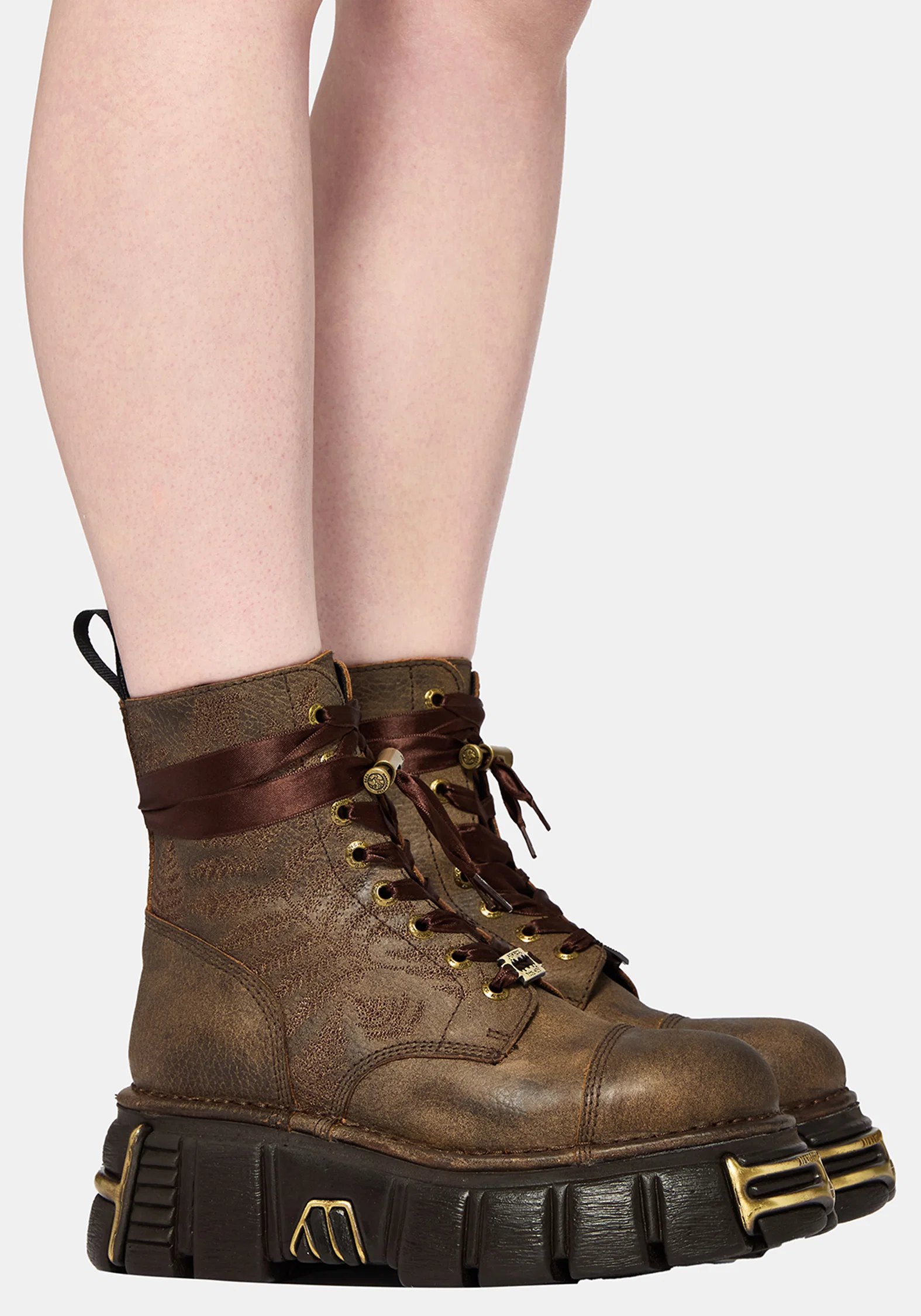Disturbia x New Rock Korra Boots - Image 8