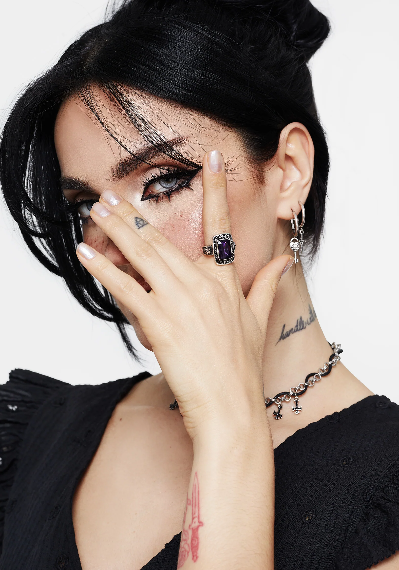 Domra Vintage Ring - Image 4