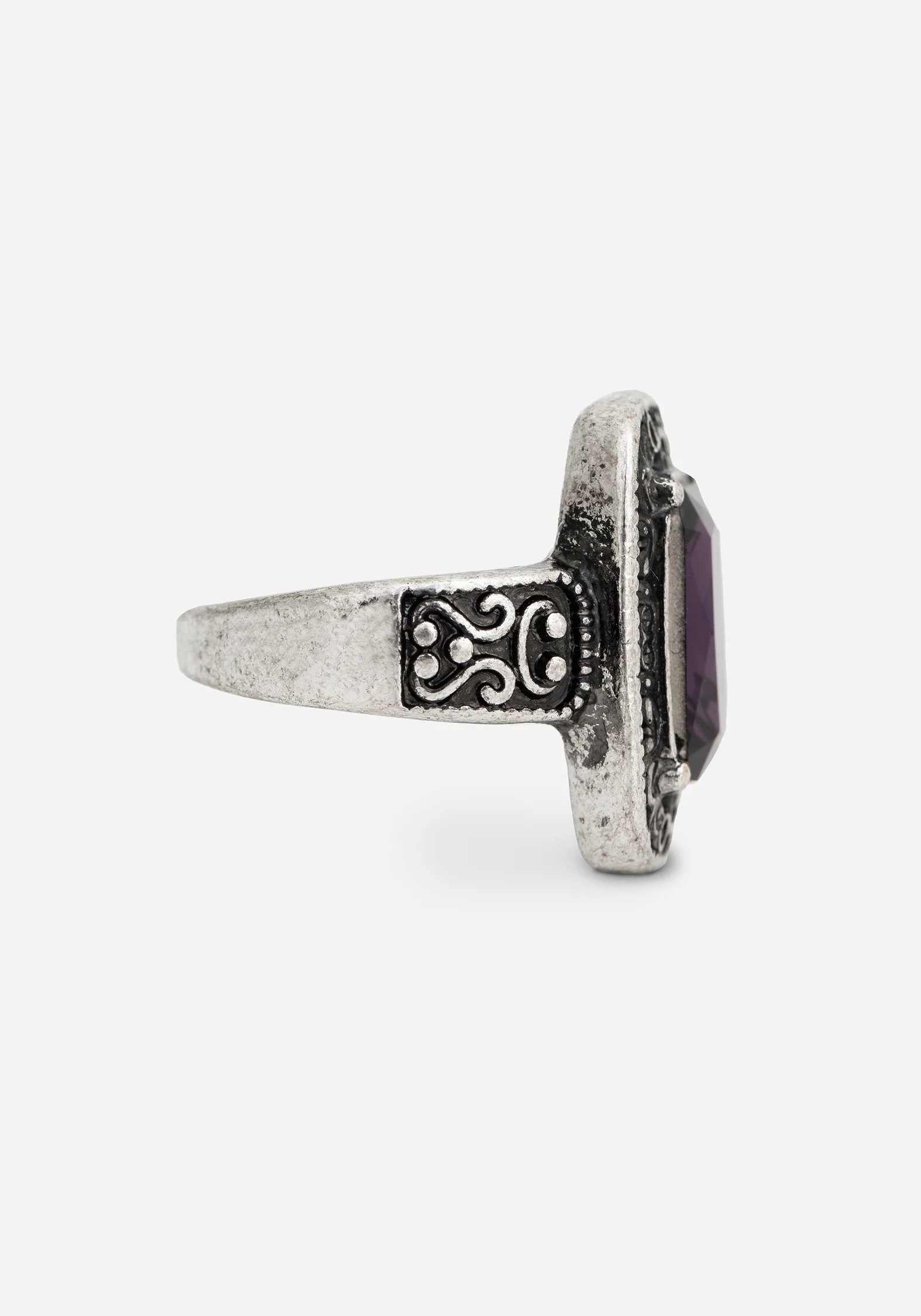 Domra Vintage Ring - Image 7