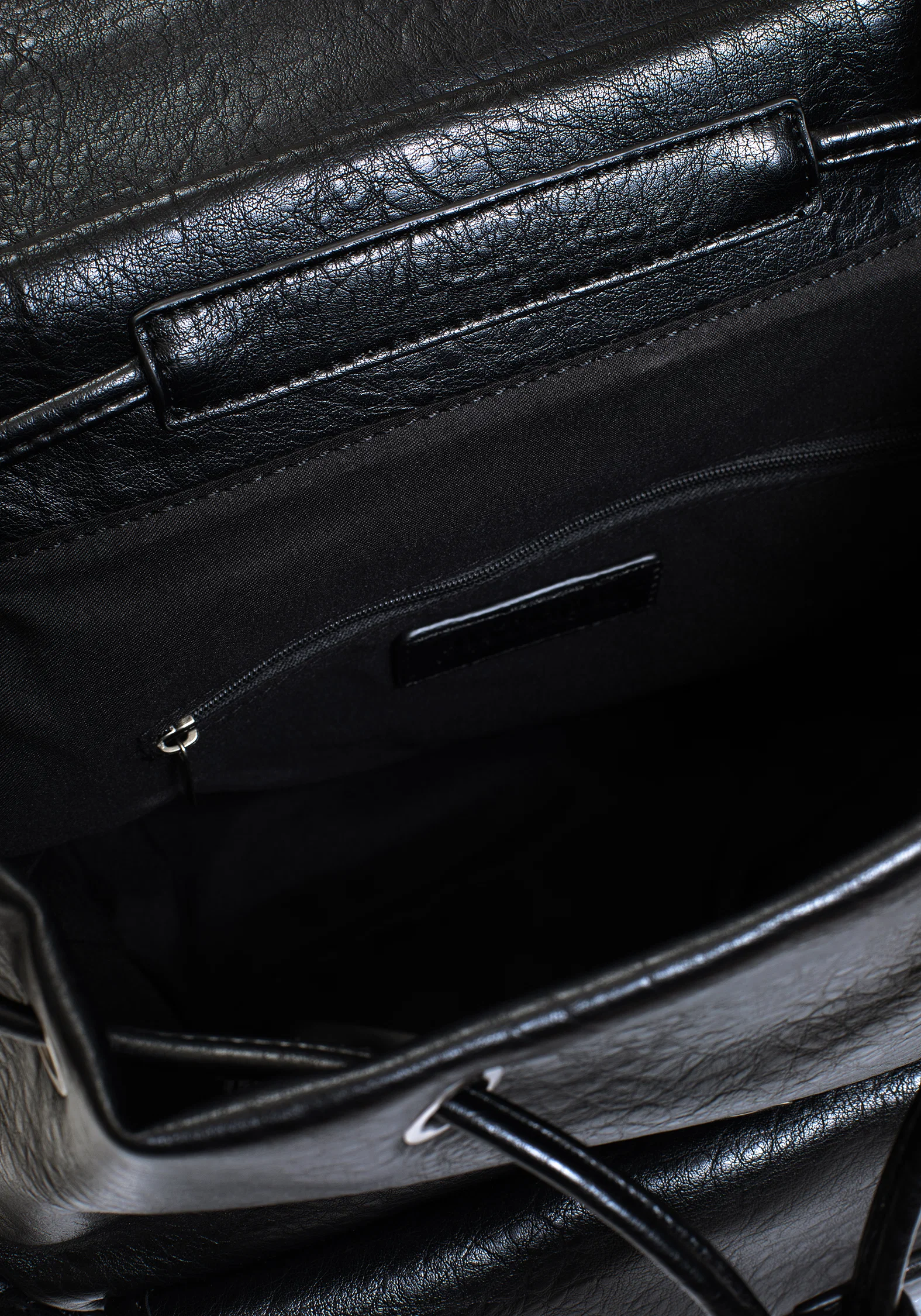 Drakon Bones Backpack - Image 9