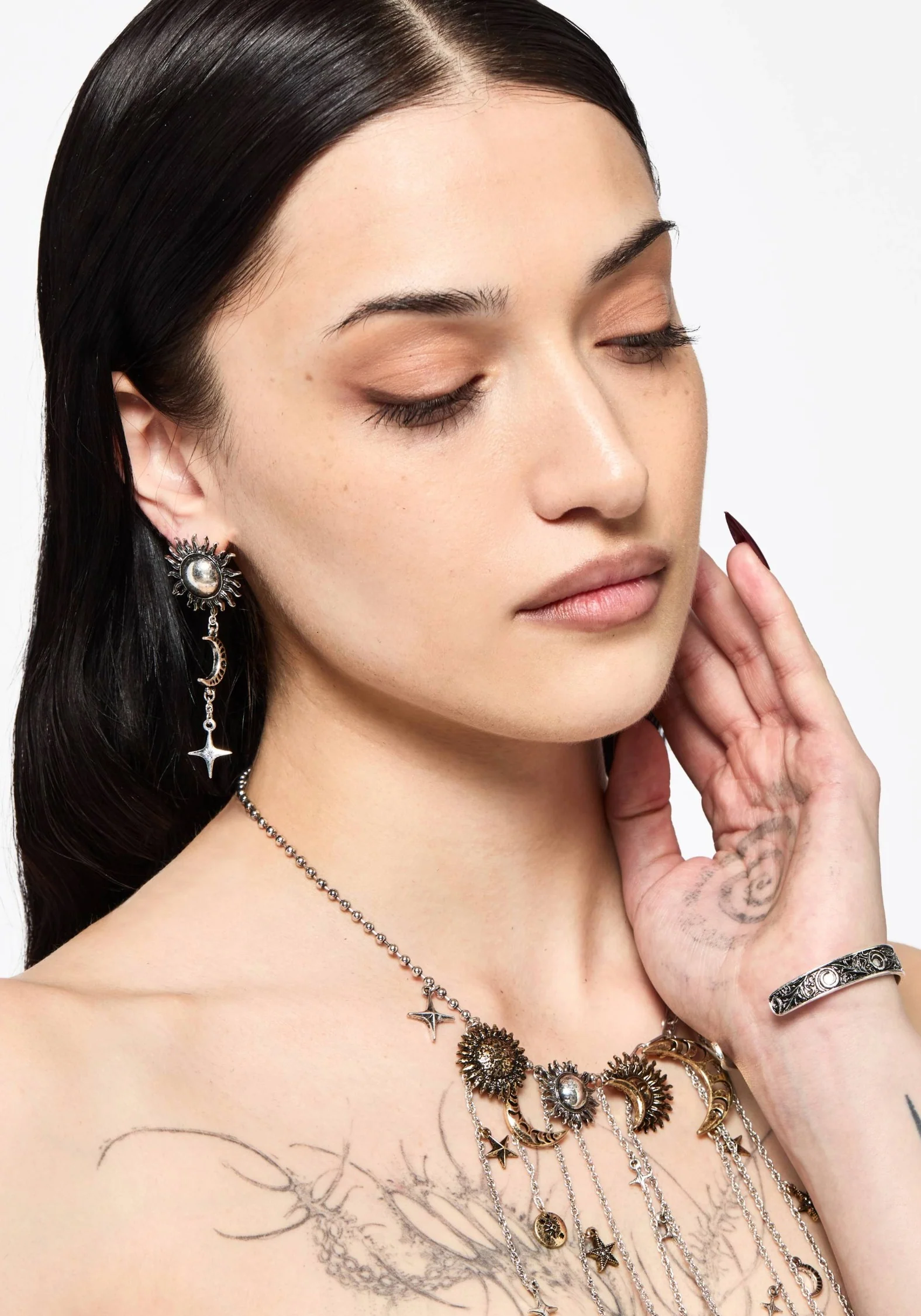 Dulora Sun Earrings - Image 8