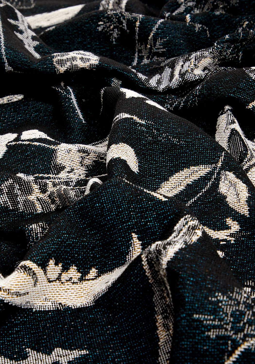 Earth Magic Woven Blanket - Image 4