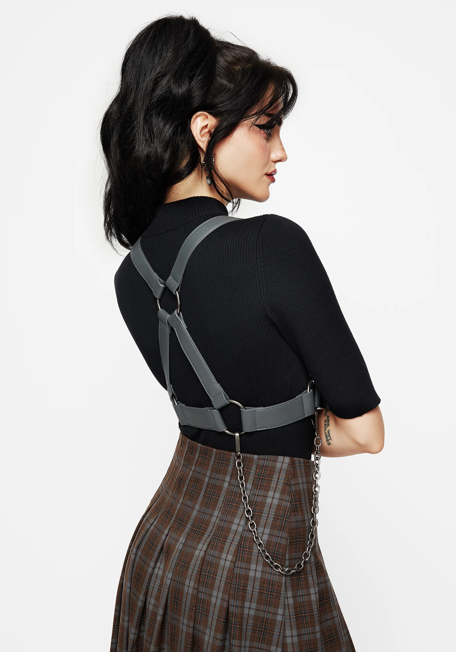 Elisanna D-Ring Chain Detail Harness - Image 4