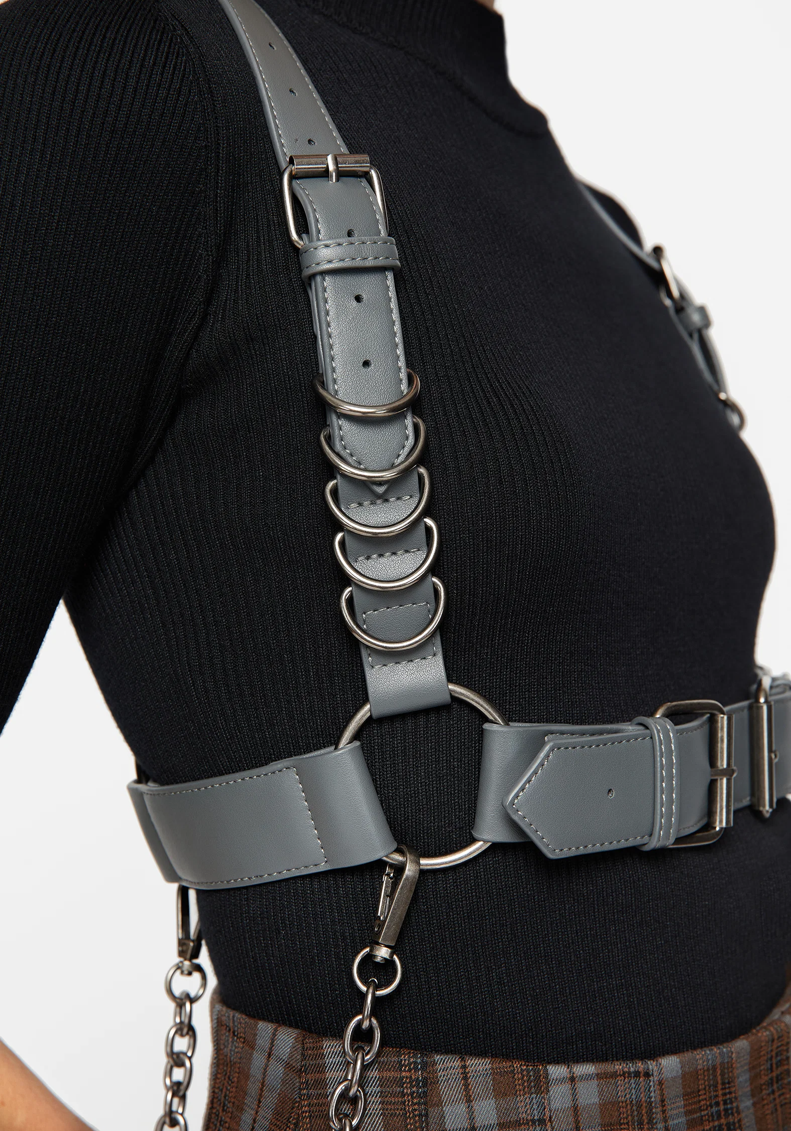 Elisanna D-Ring Chain Detail Harness - Image 5