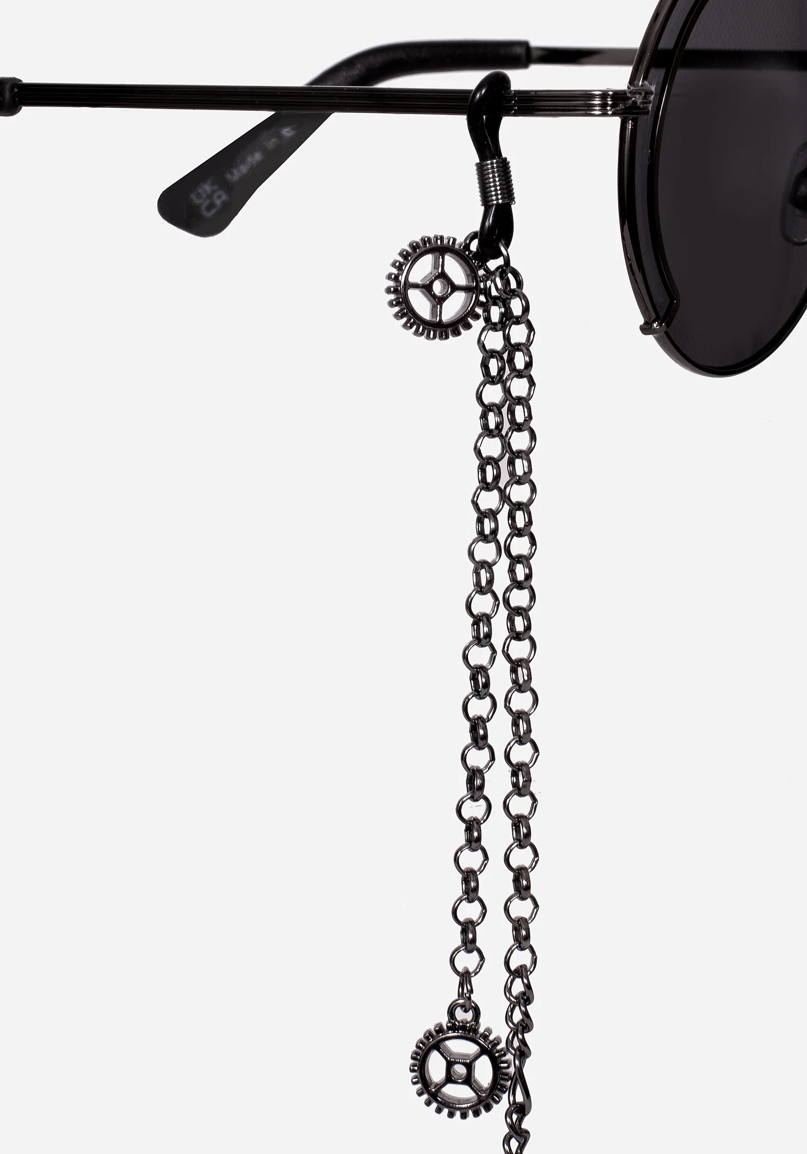 Emilie Round Sunglasses with Chain - Image 2