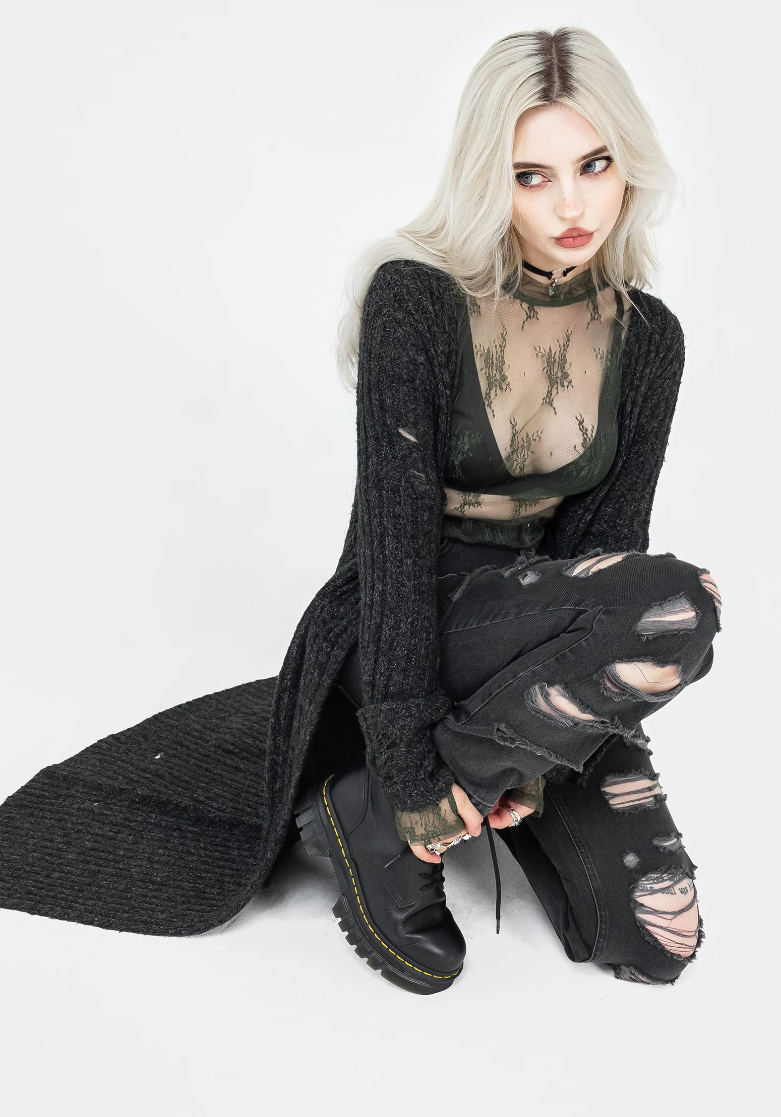 Eternal Lace Long Sleeve Crop Top - Green - Image 4