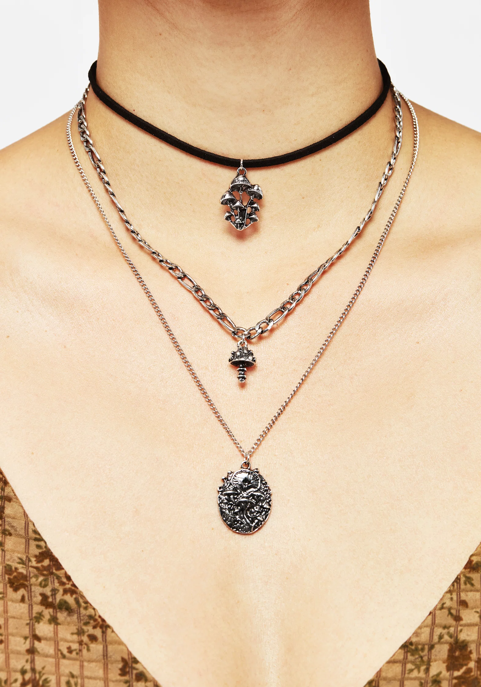 Fabula Layered Charm Necklace - Image 5