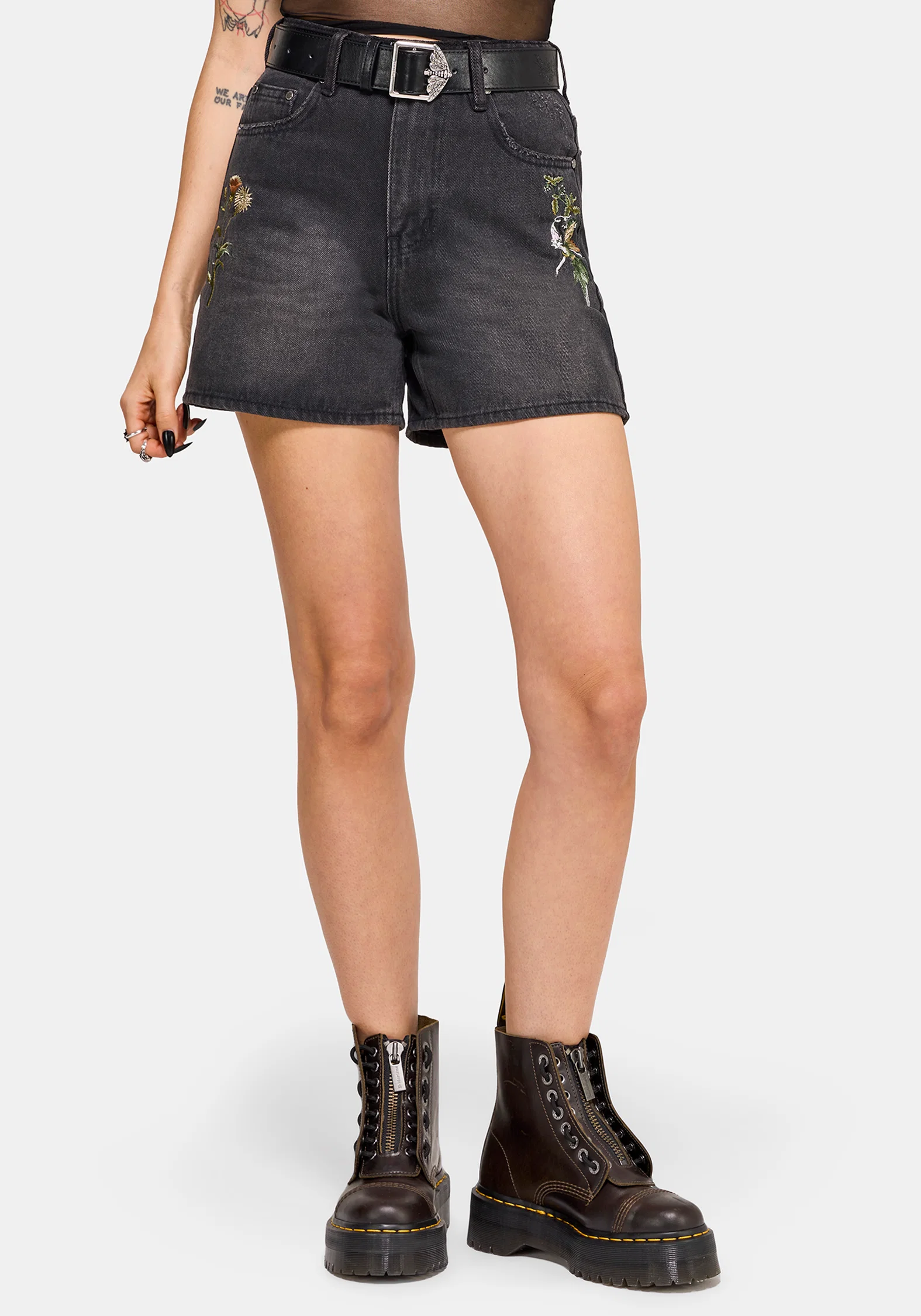 Faela Fairy Embroidered Denim Short - Image 5