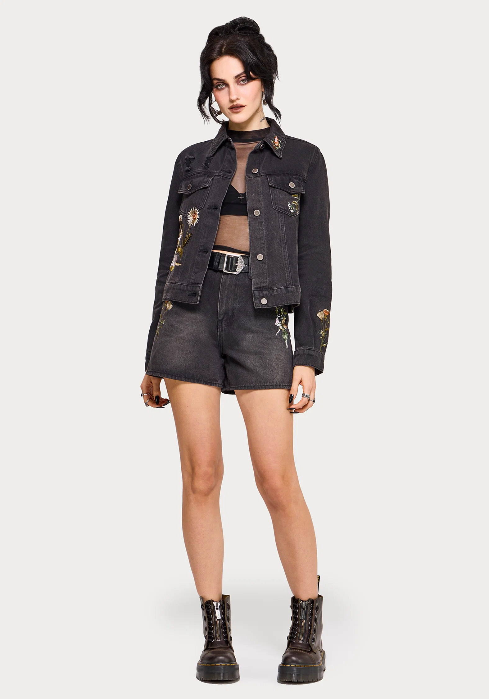 Faela Fairy Embroidered Denim Short - Image 6