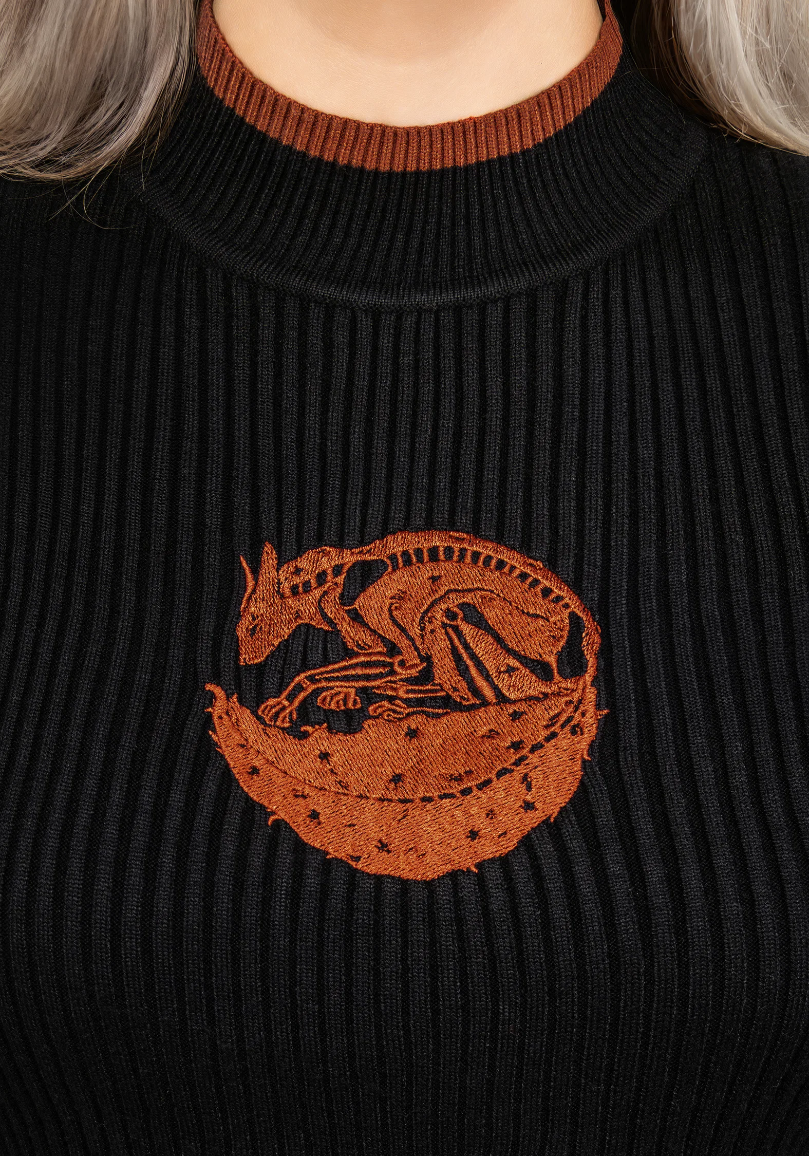 Foxfire Embroidered Knit Jumper - Image 2
