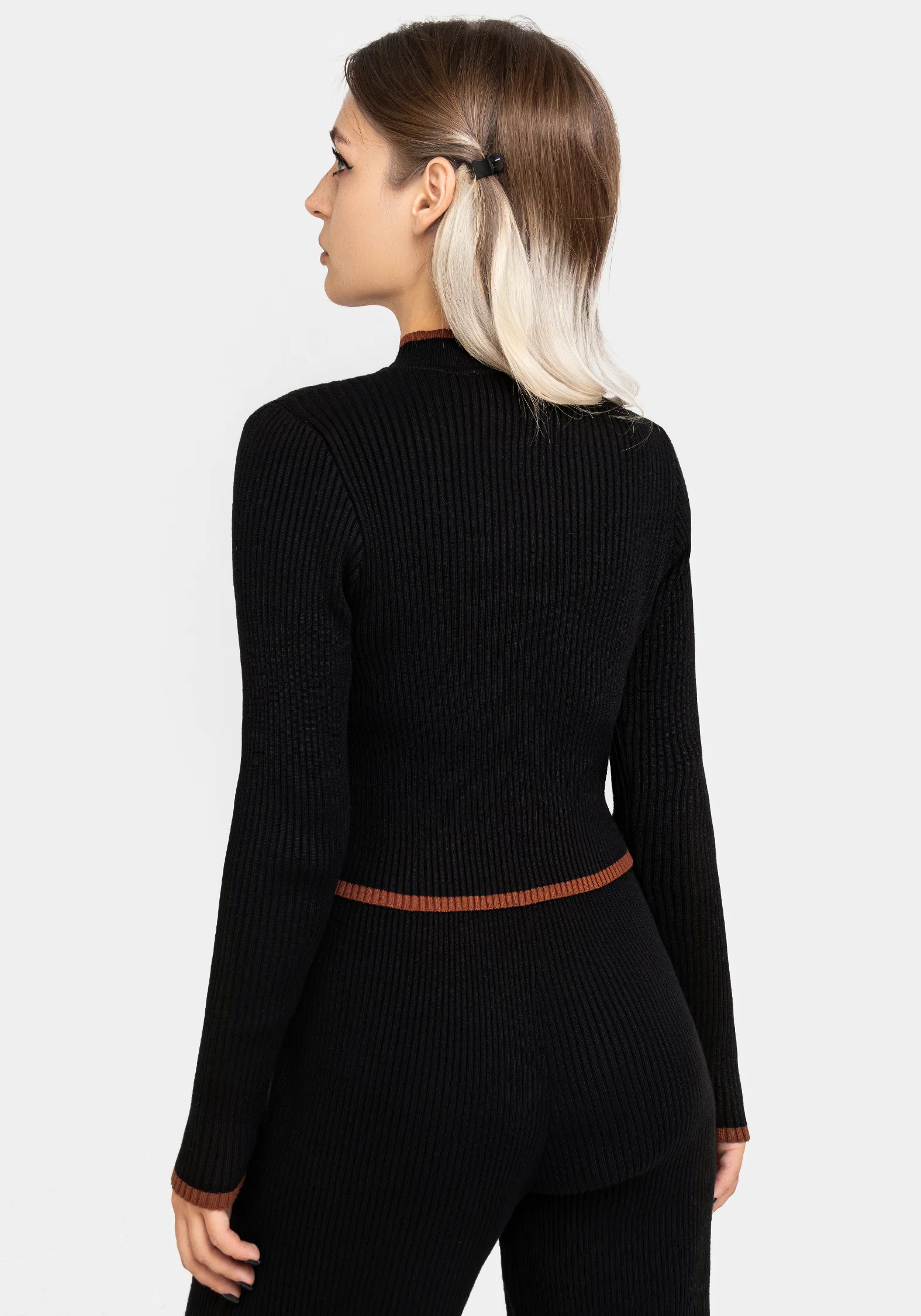 Foxfire Embroidered Knit Jumper - Image 3