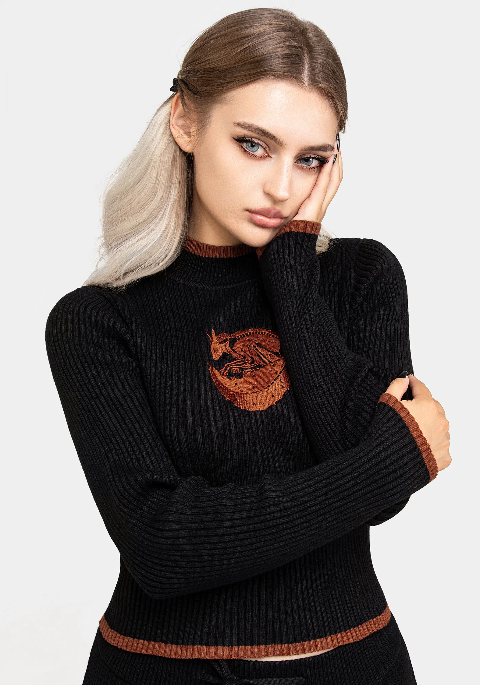 Foxfire Embroidered Knit Jumper - Image 5