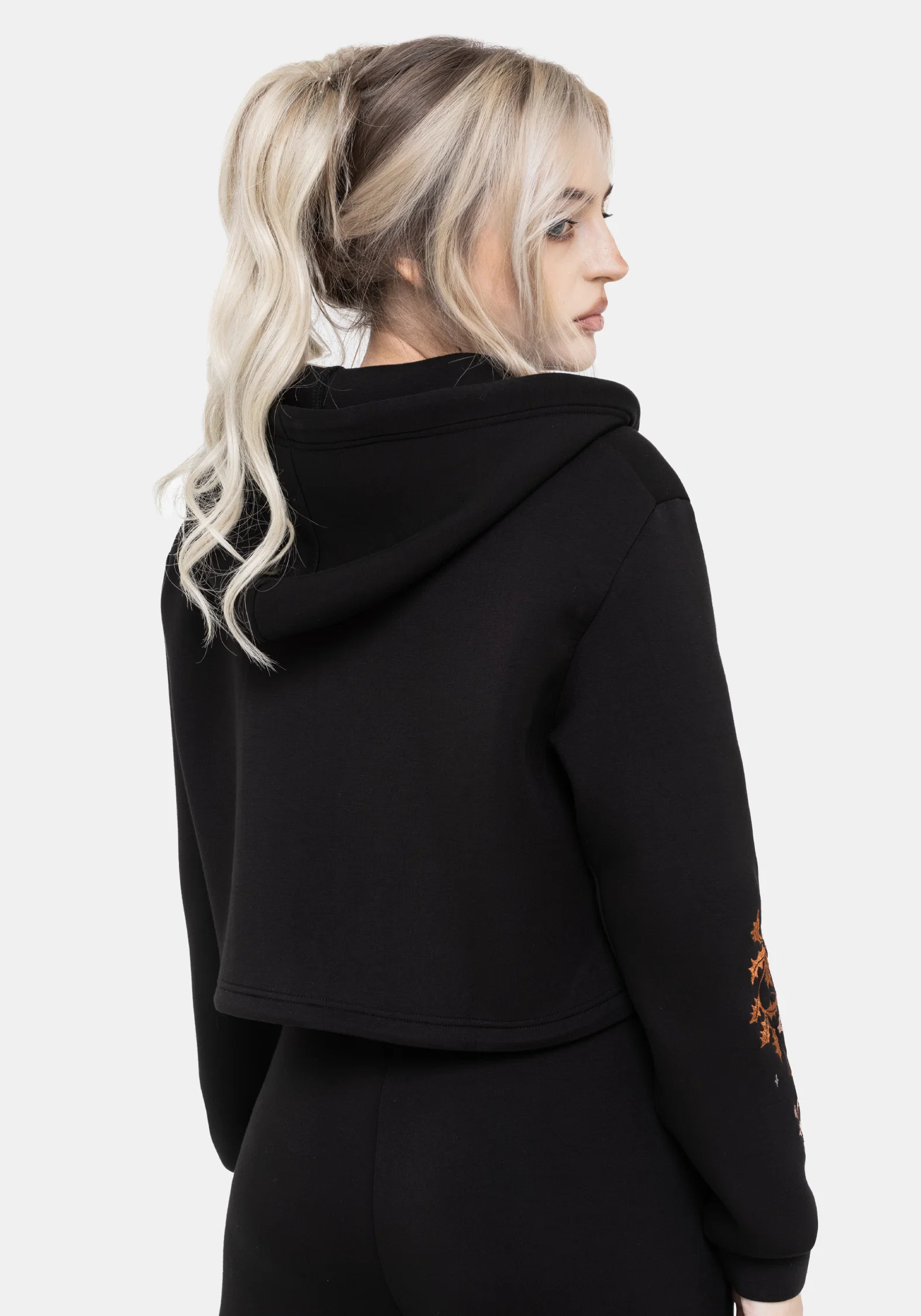 Foxglove Embroidered Zip Up Cropped Hoodie - Image 3
