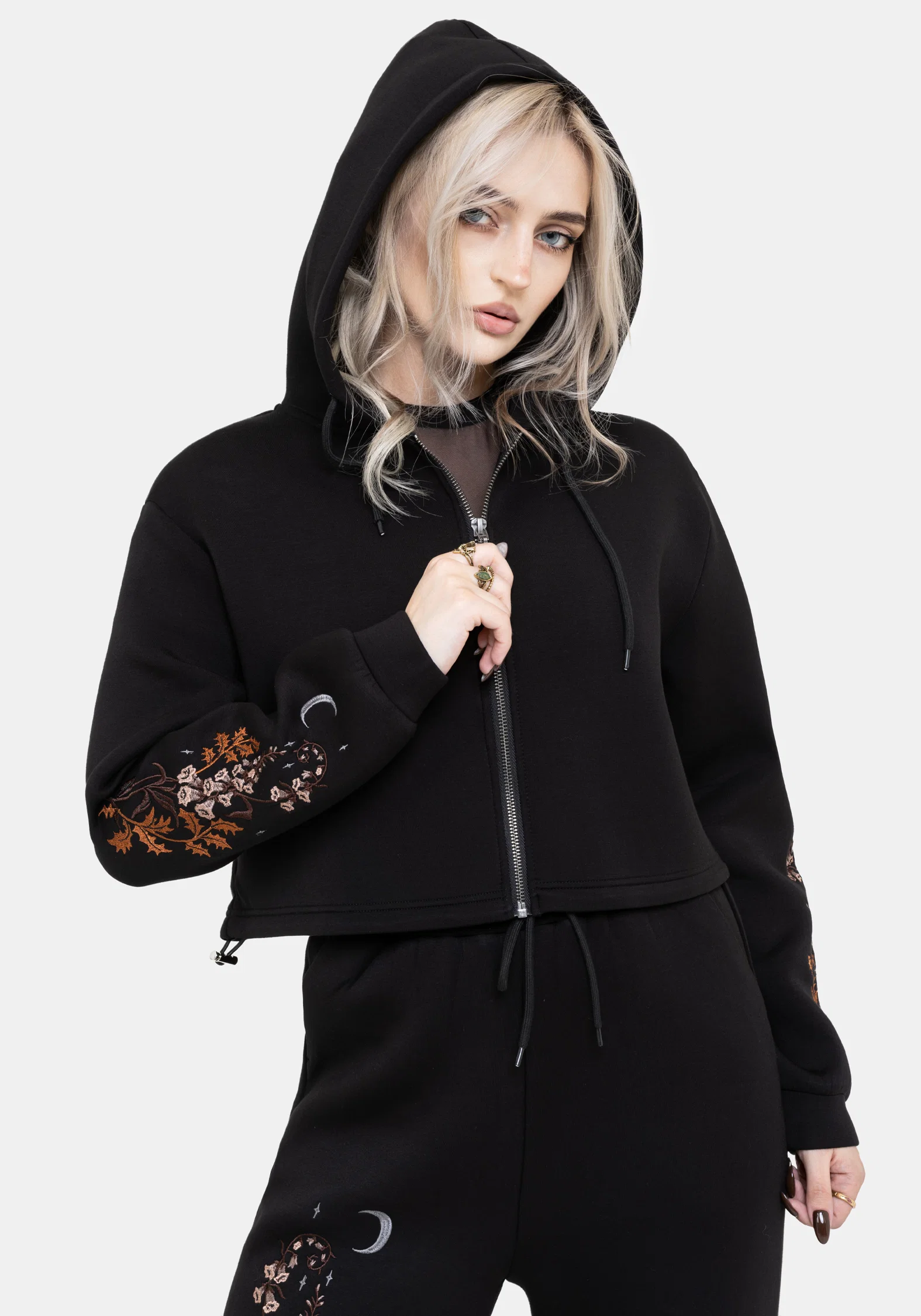 Foxglove Embroidered Zip Up Cropped Hoodie - Image 6