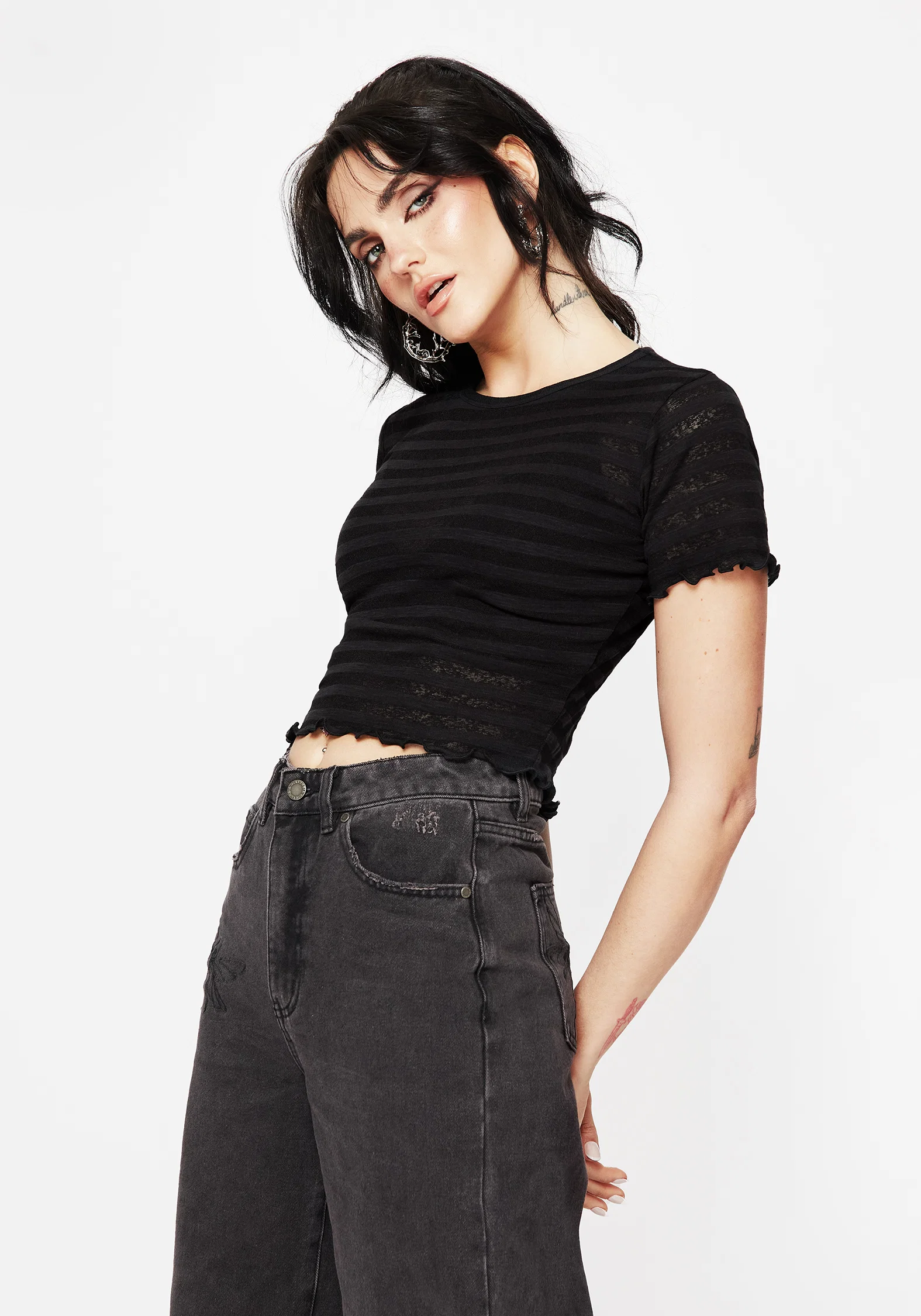 Gomez Lettuce Hem Jersey Crop Tee - Image 7